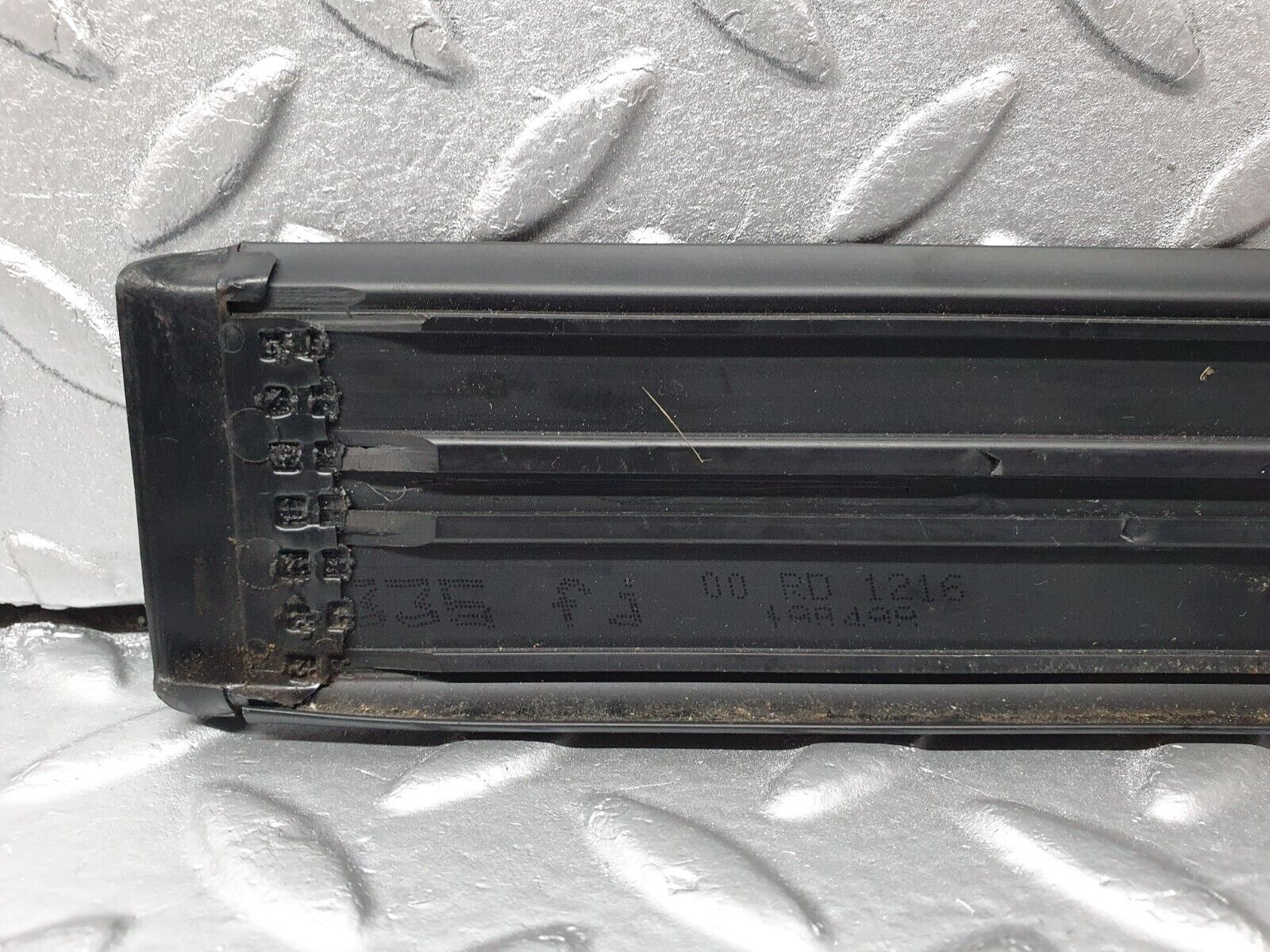 41822 Mercedes-Benz W202 C200 Rear Door Sill Trim 2026800335