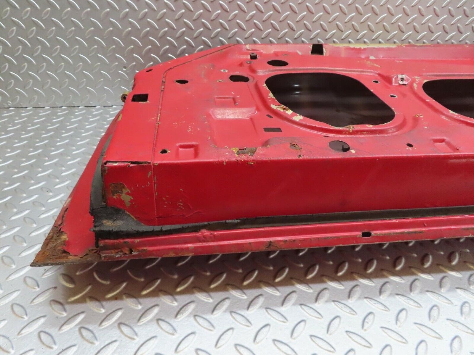 13823 Mercedes-Benz R107 450SL Right Door