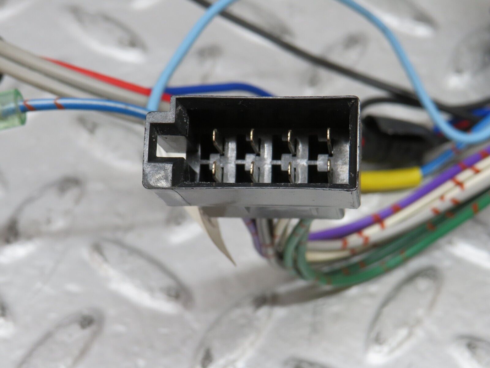 36509 Mercedes-Benz W201 190E 2.0L Radio Audio Adapter Converter PIONEER CD-RD100