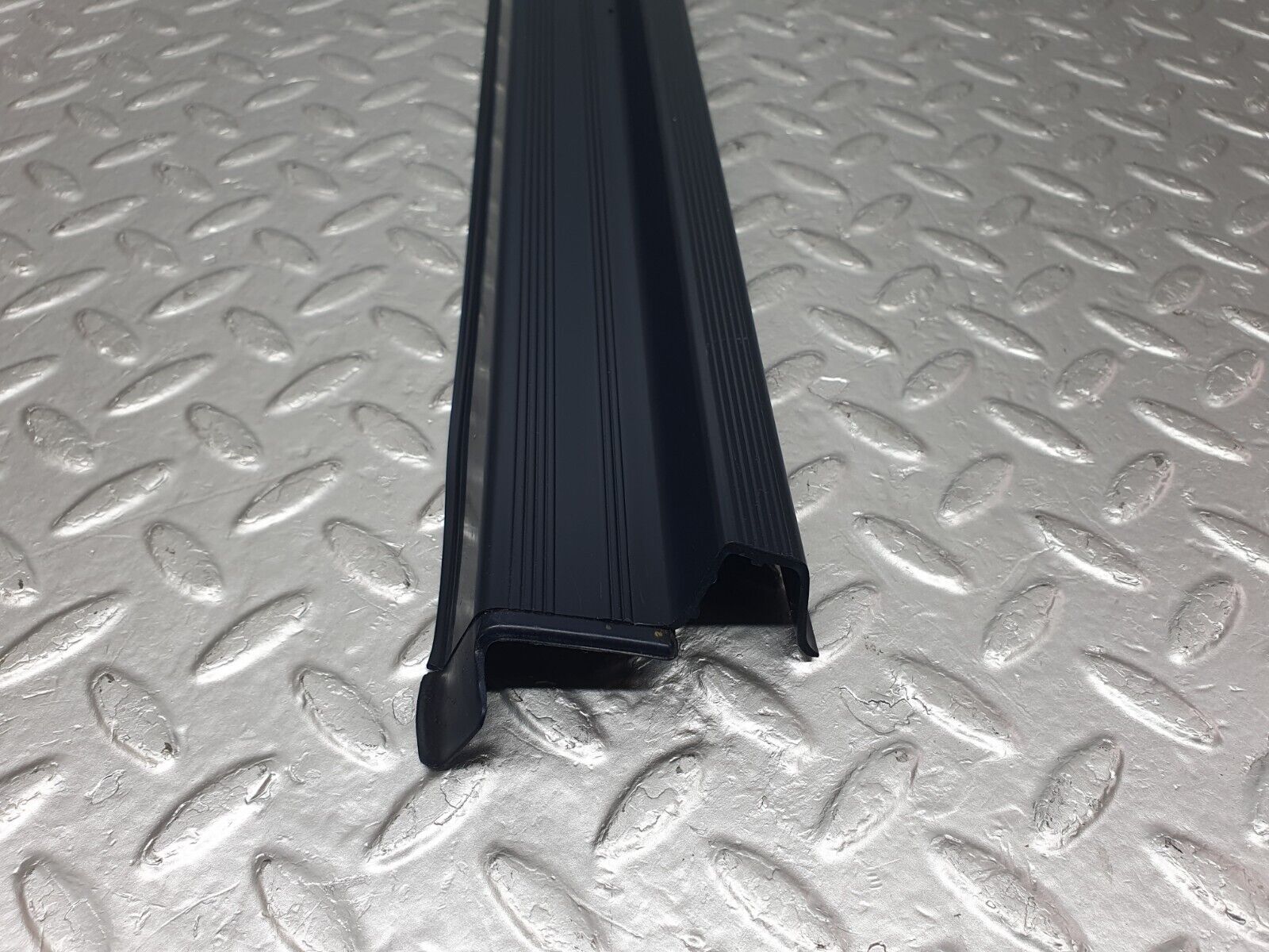 42716 Mercedes-Benz W201 190 2.0L Rear Left Door Sill Blue