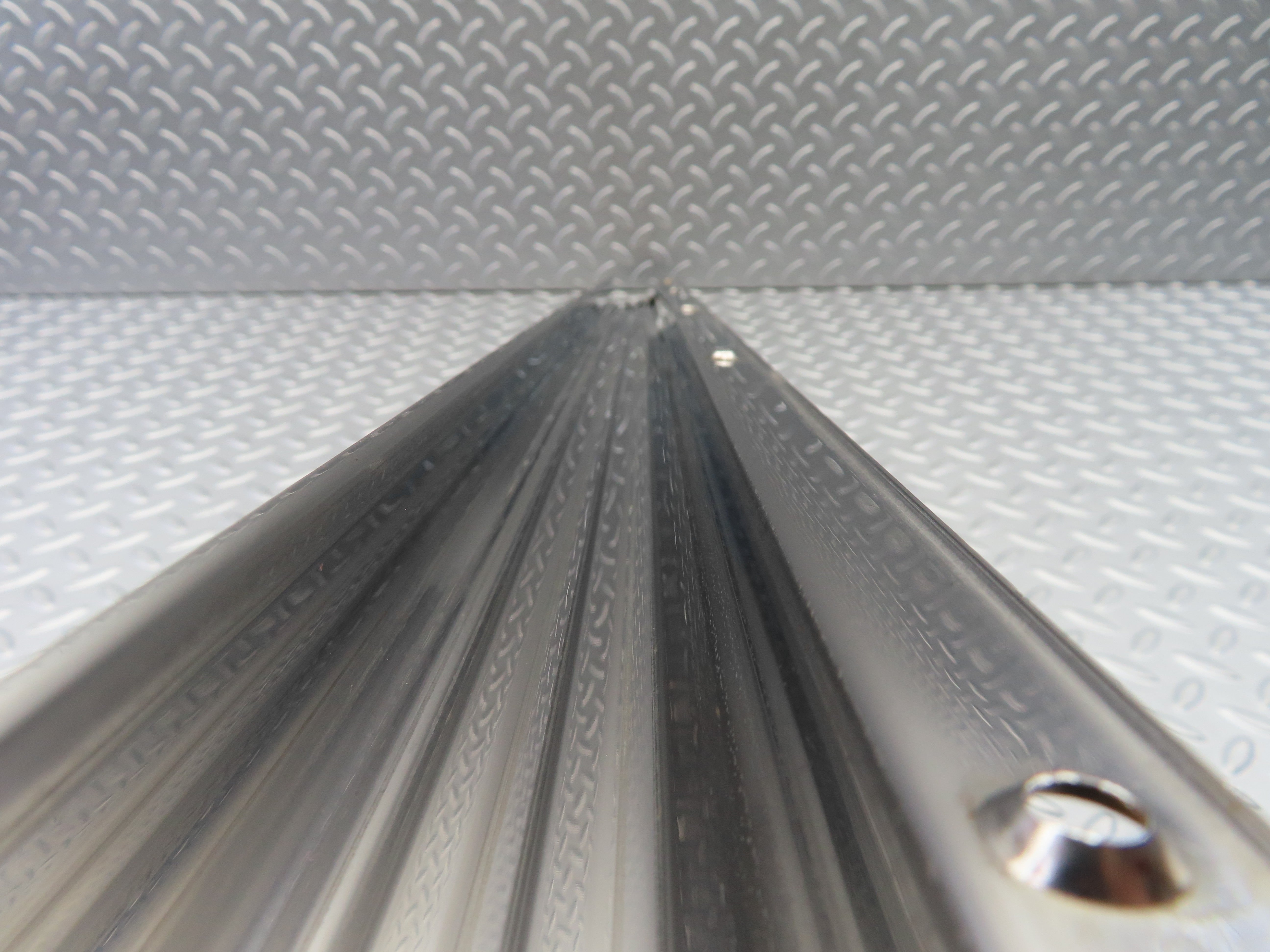 39867 Mercedes-Benz C107 350SLC Coupe Left Door Sill Chrome