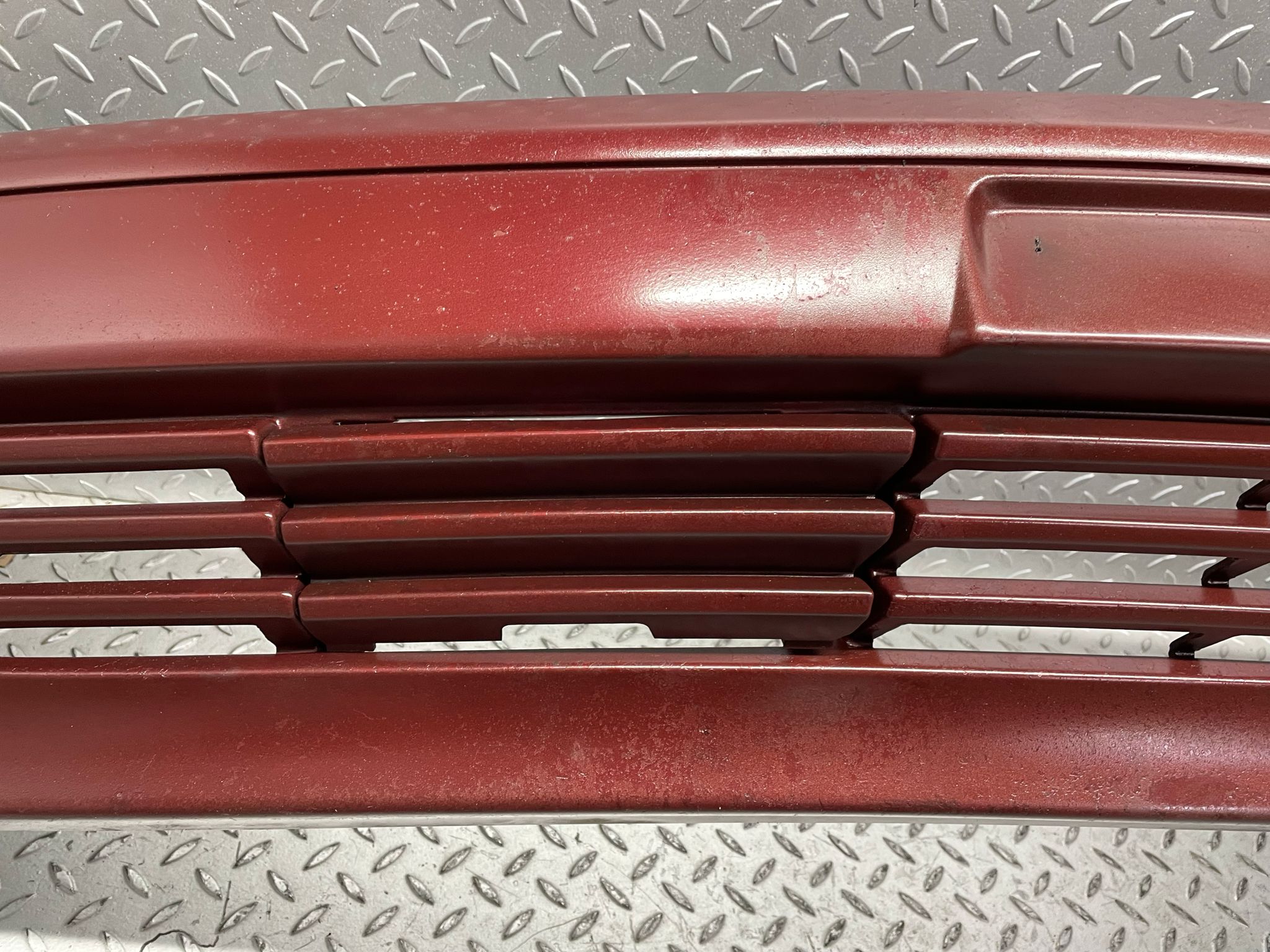 41276 Mercedes-Benz W126 300SE Front Bumper 1268802440 1268800205