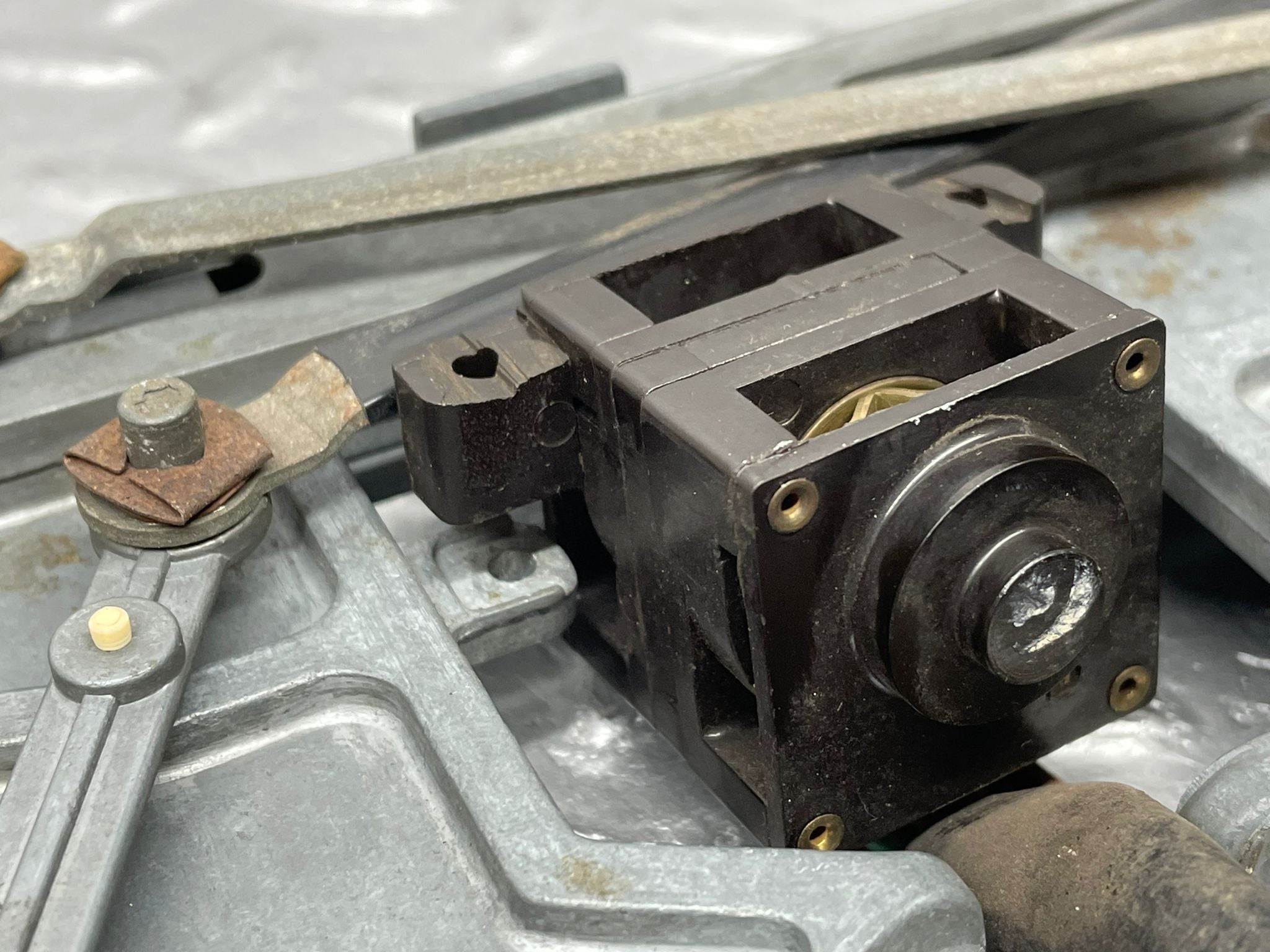 20969 Mercedes-Benz W114 250CE Coupe Heater Control Switch 1158300485