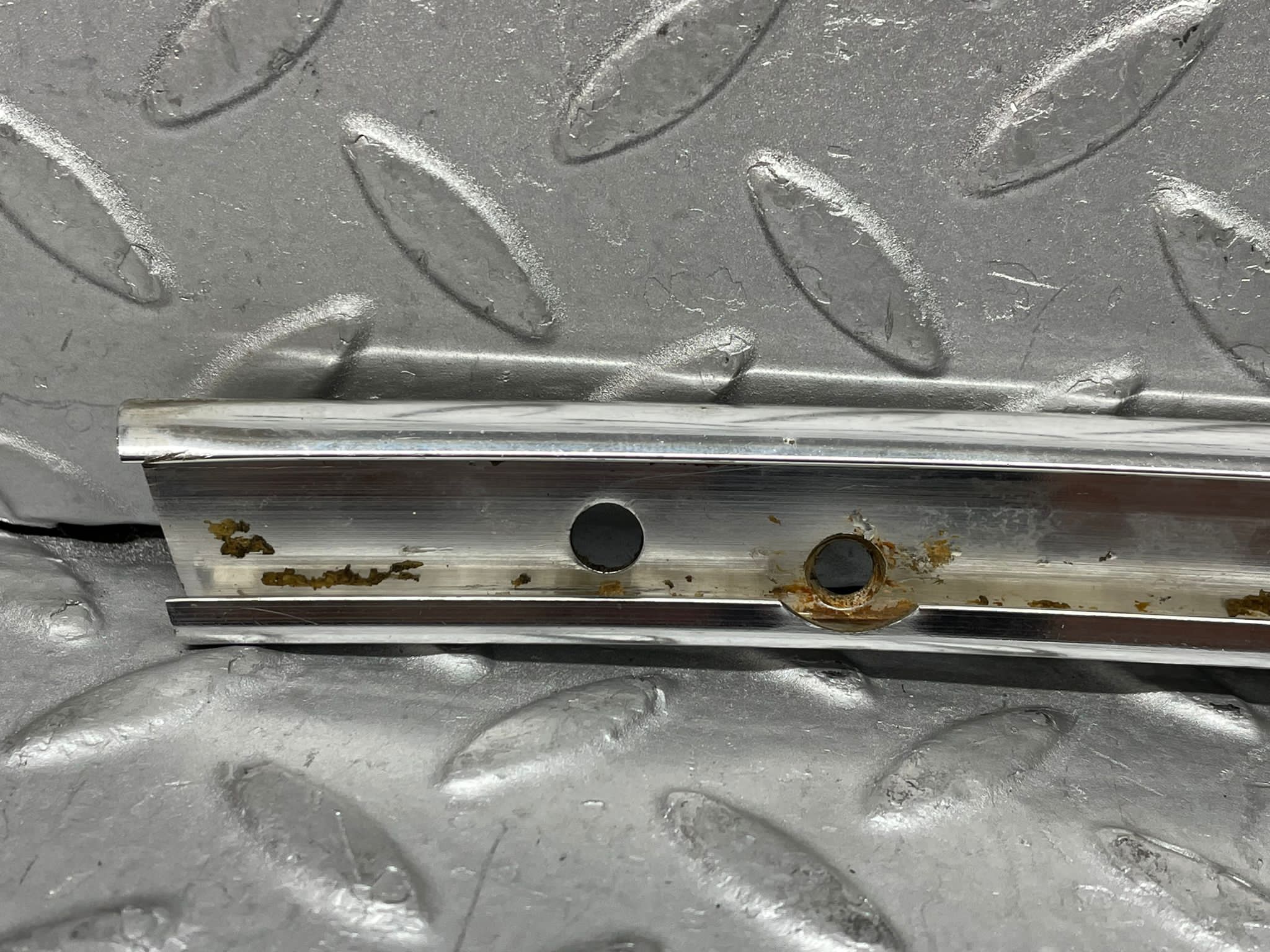 37907 Mercedes-Benz R107 450SL Hardtop B Pillar Chrome Trim Right Side