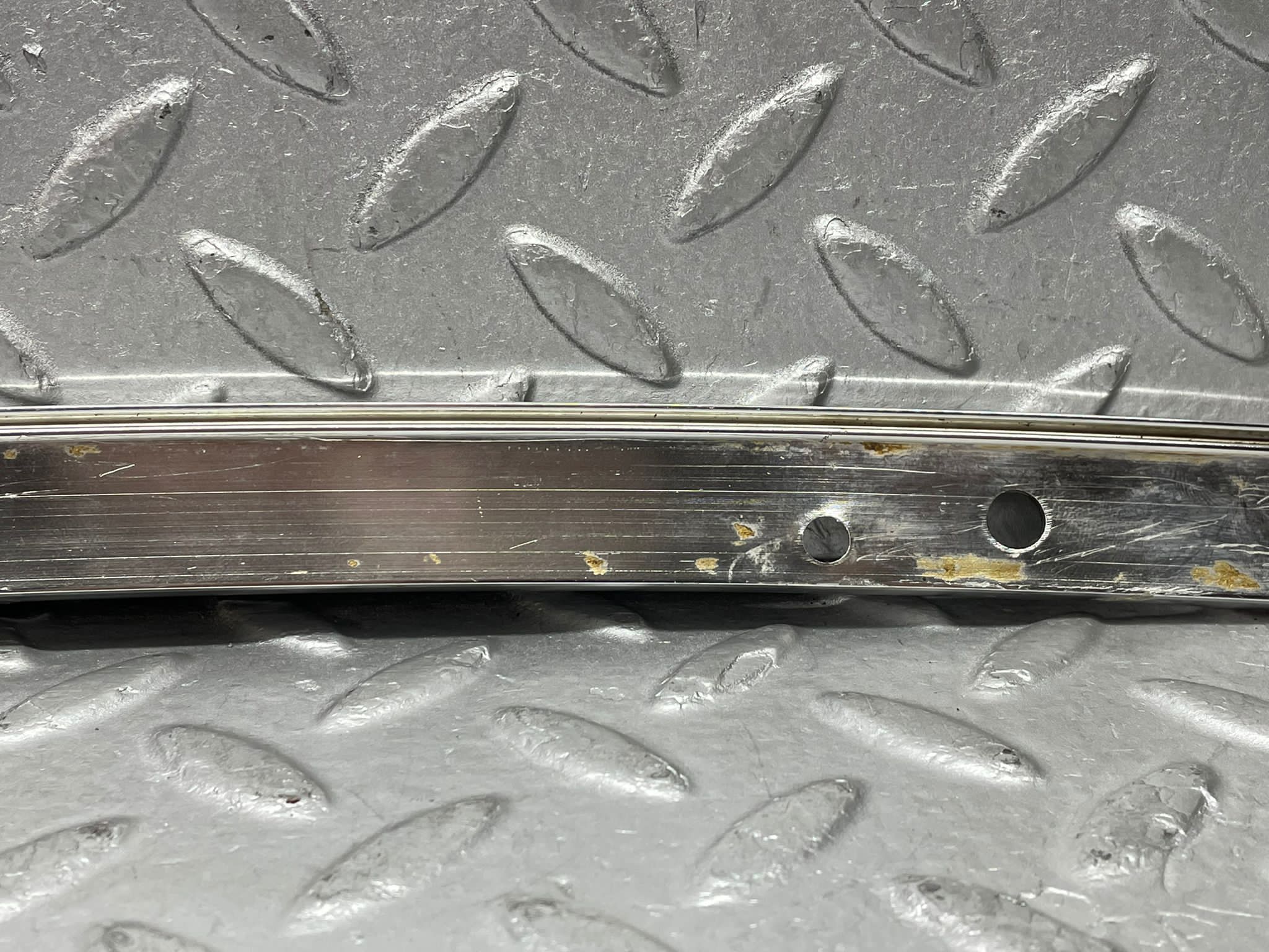 37907 Mercedes-Benz R107 450SL Hardtop B Pillar Chrome Trim Right Side