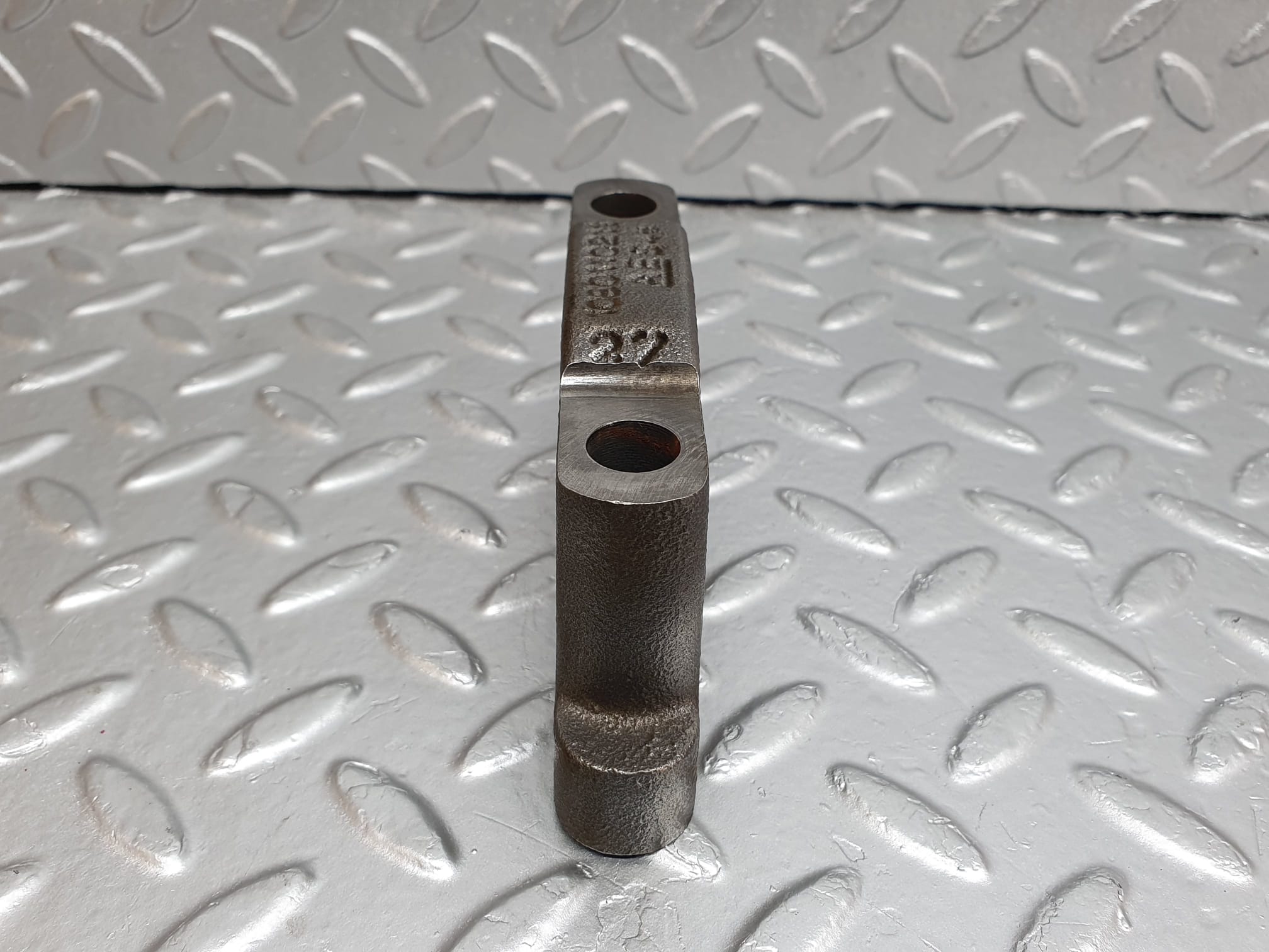 4793 Mercedes-Benz W114 280CE Coupe Crankshaft Bearing Holder Block 1080110211