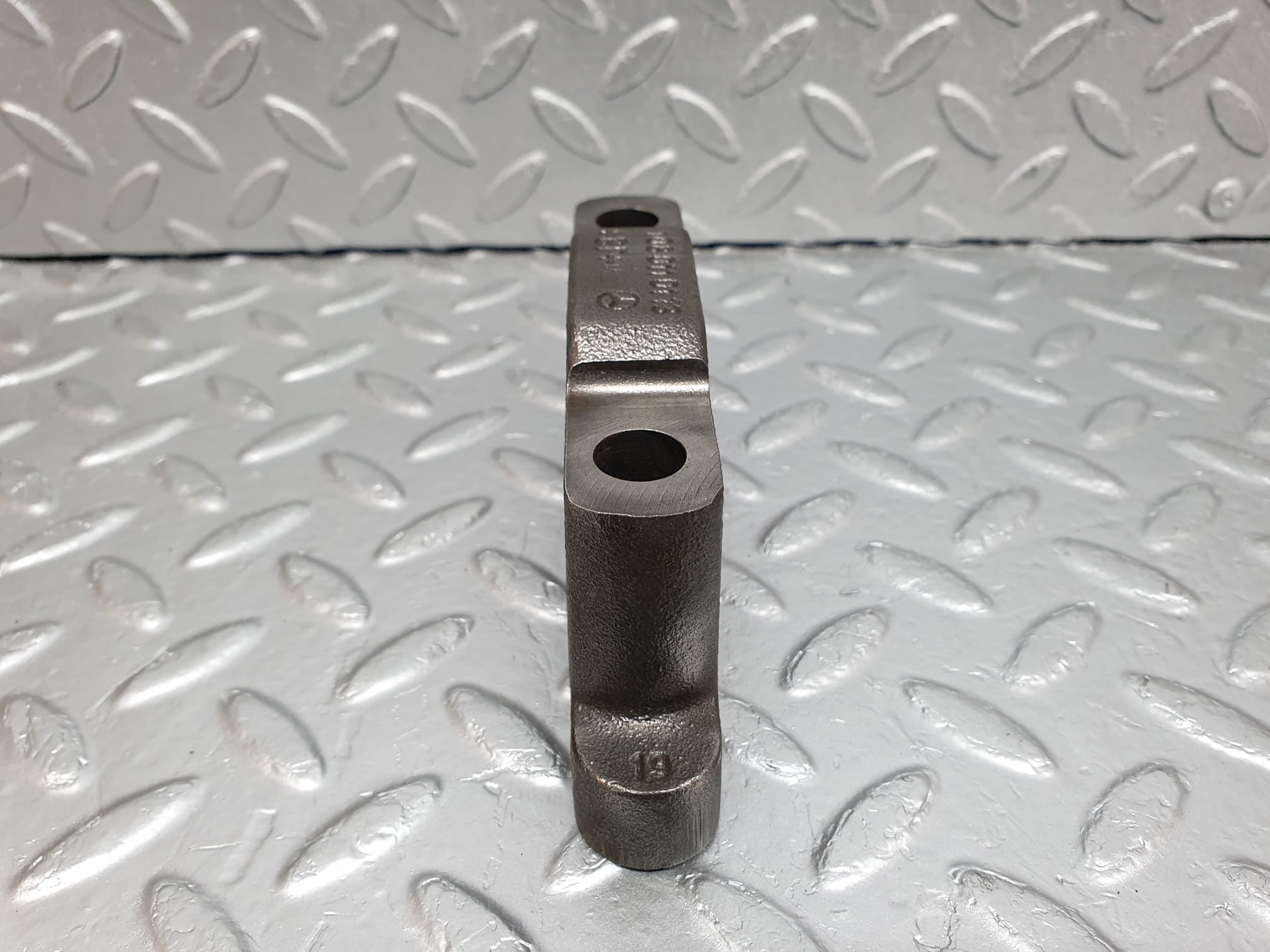 4797 Mercedes-Benz W114 280CE Coupe Crankshaft Bearing Holder Block 1080110211