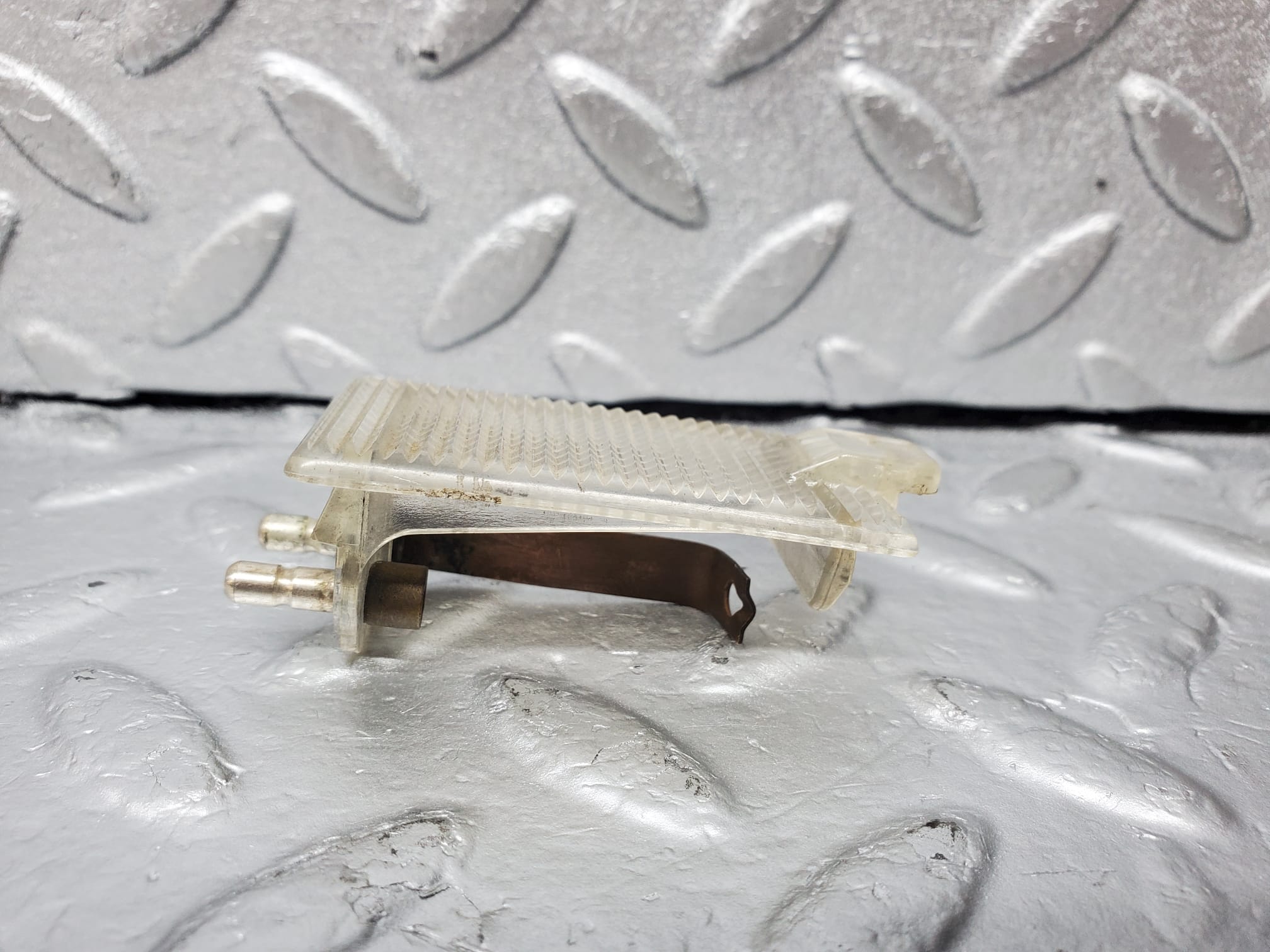 1020 Mercedes-Benz C123 230CE Glove Box Light