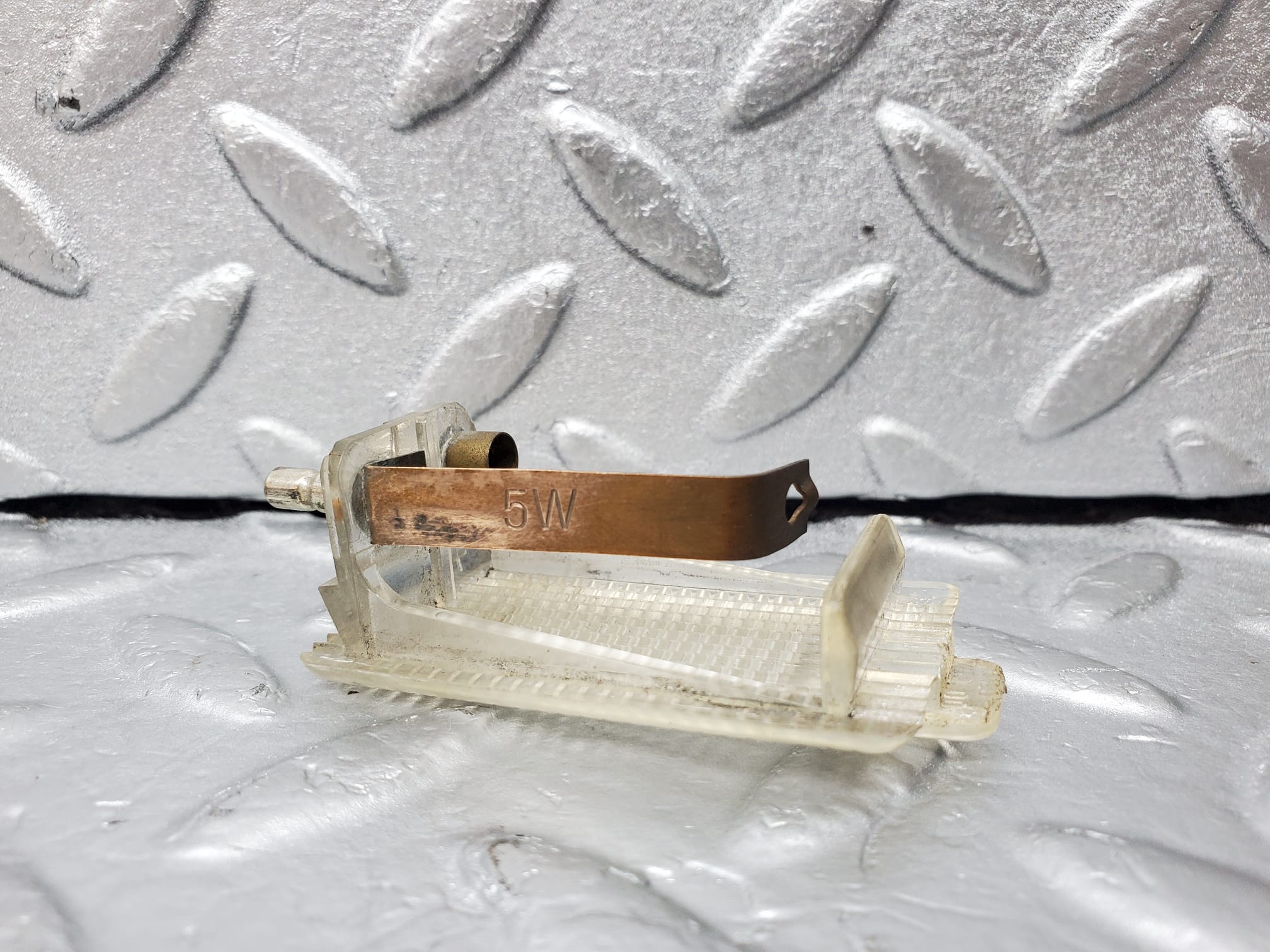 1020 Mercedes-Benz C123 230CE Glove Box Light