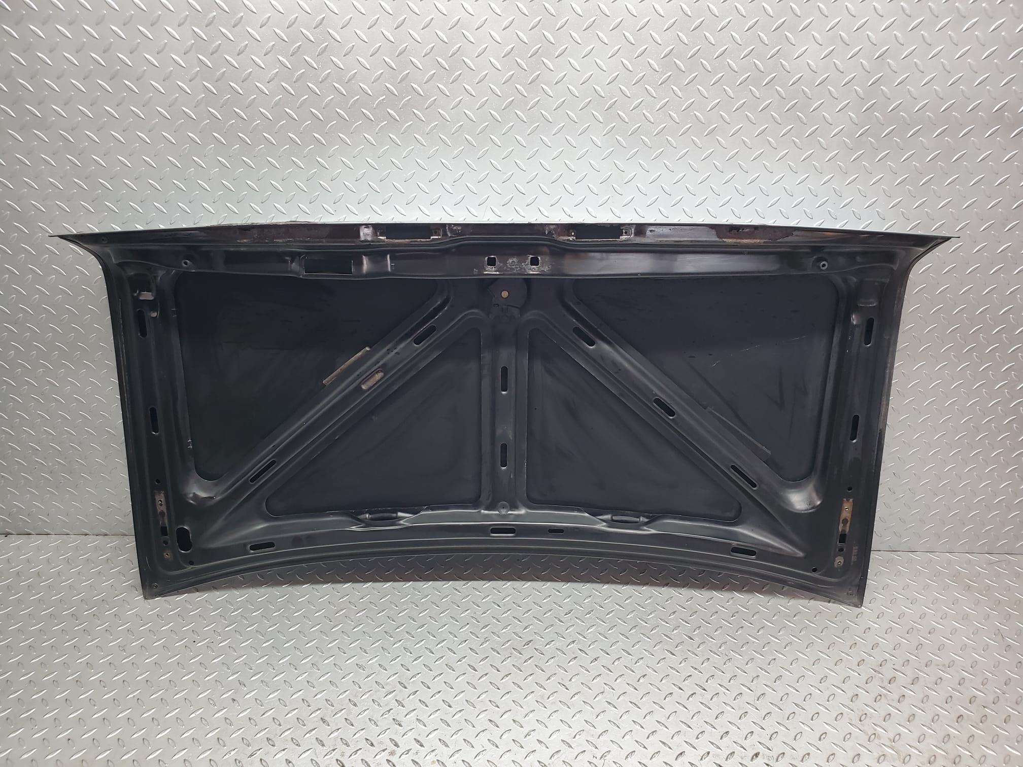 9623 Mercedes-Benz C123 280CE Coupe Boot Lid Trunk Door