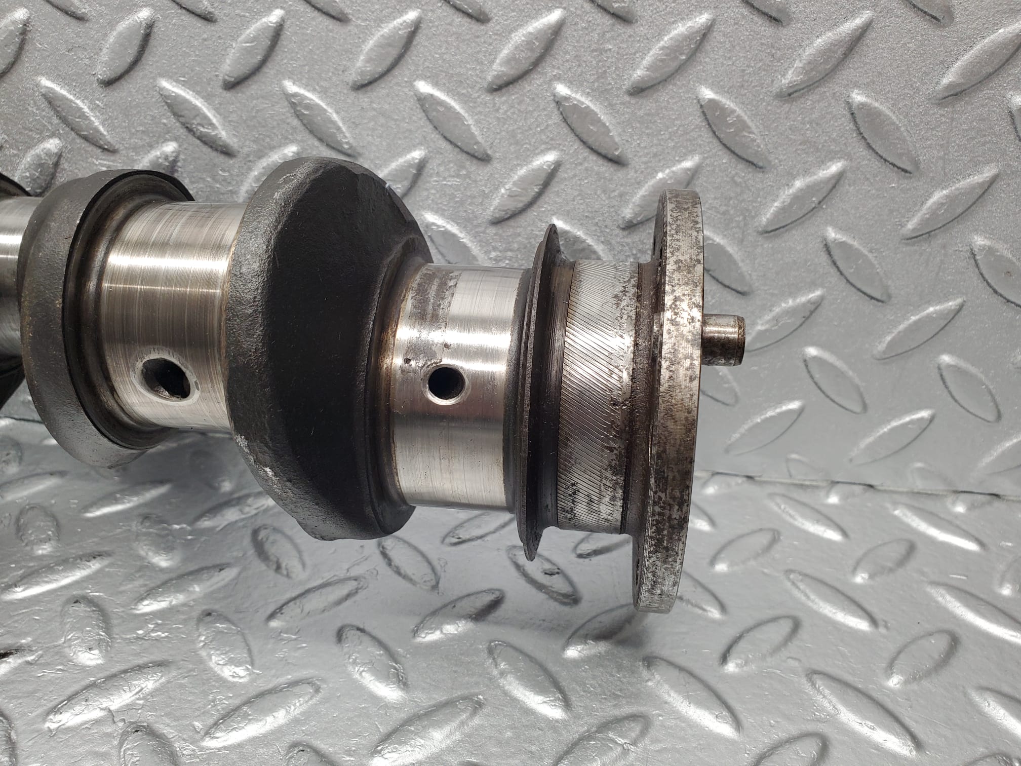 1769 Mercedes-Benz W105 219 PONTON Crankshaft 1800311401