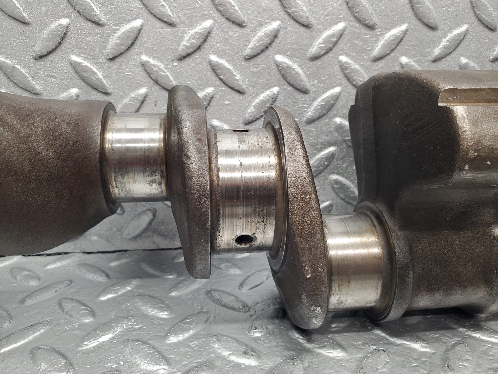 1769 Mercedes-Benz W105 219 PONTON Crankshaft 1800311401