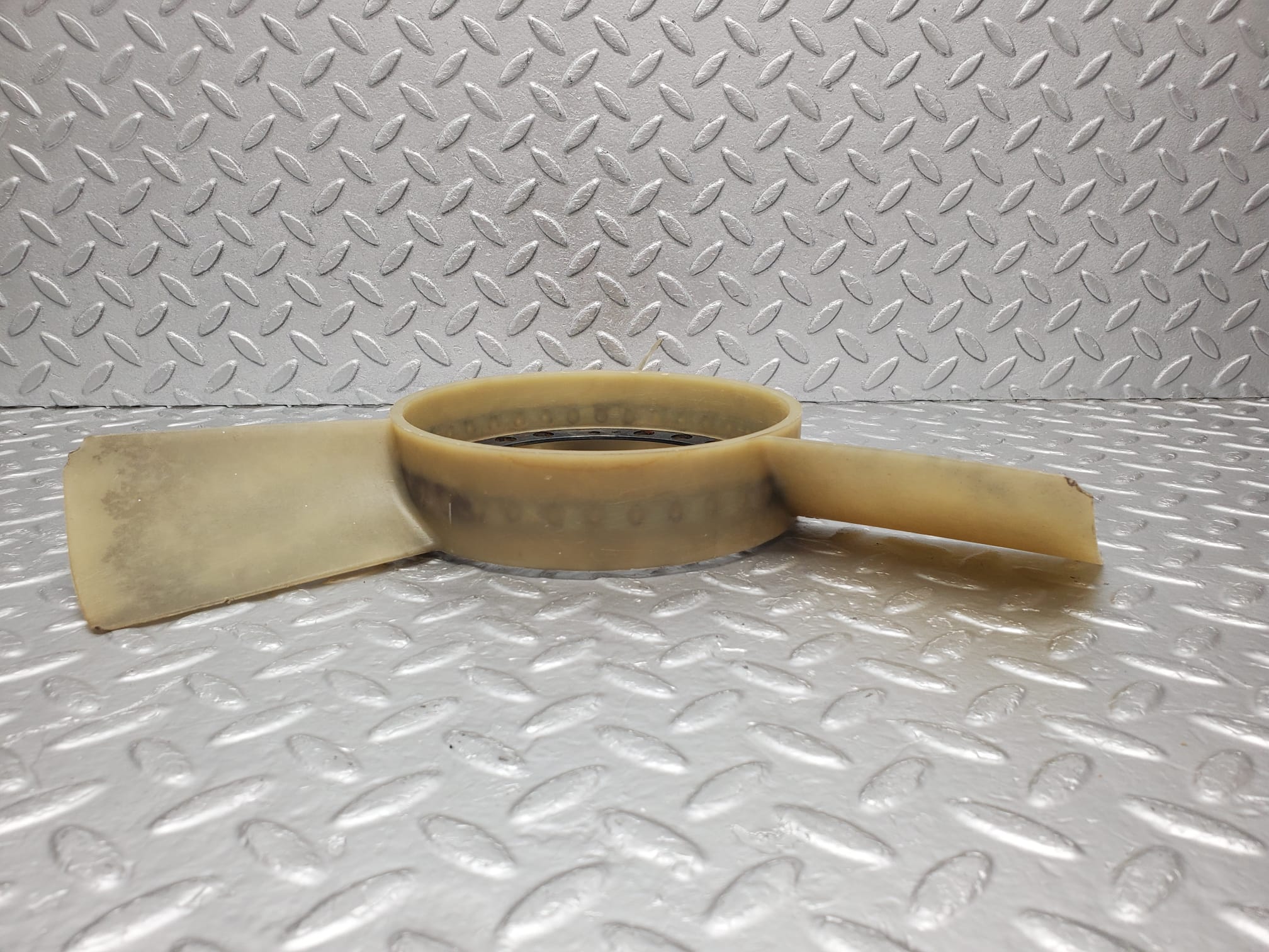 1417 Mercedes-Benz V123 240D LWB Engine Cooling Fan 6162000723