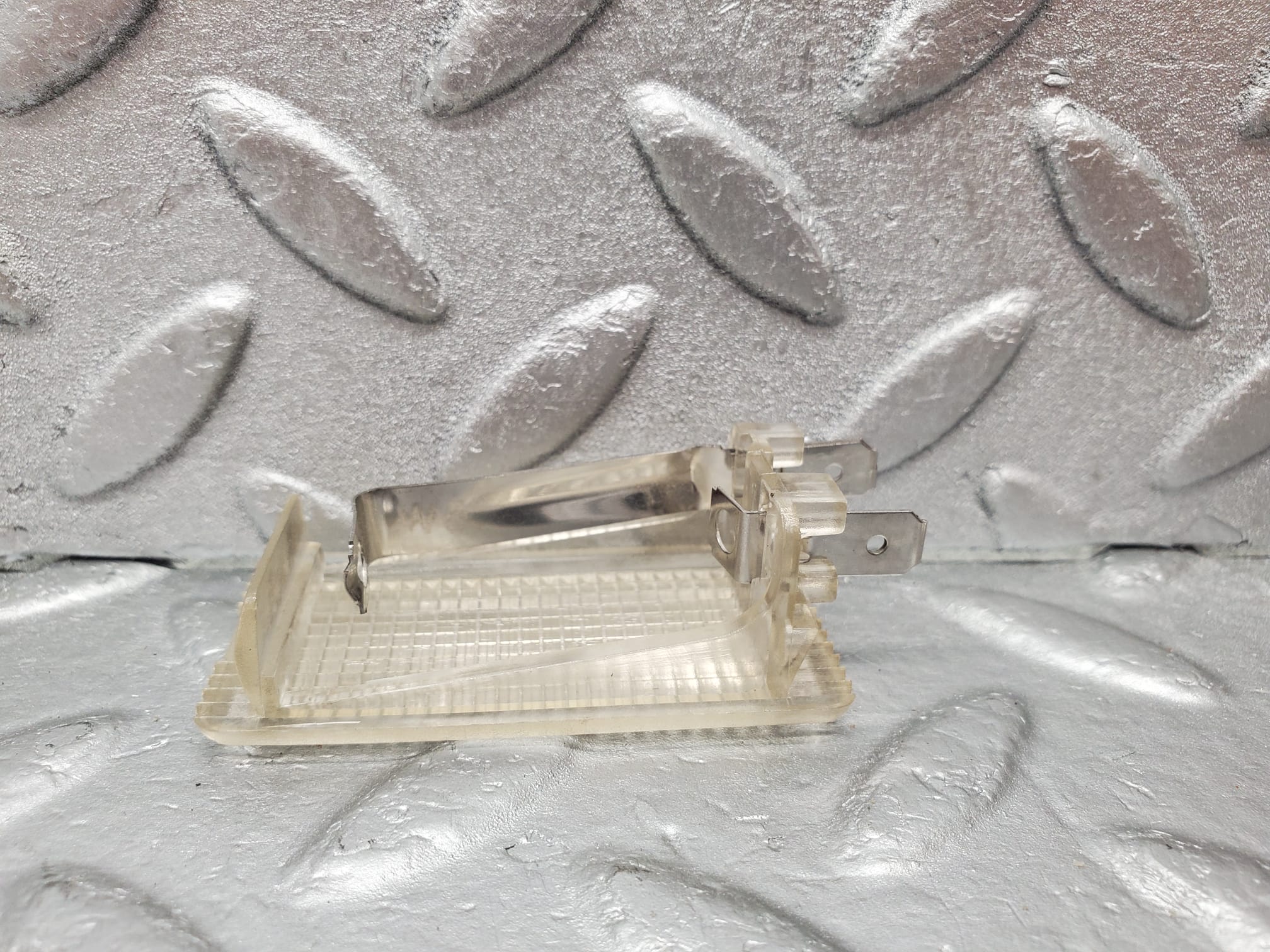 1446 Mercedes-Benz C123 230CE Glove Box Light