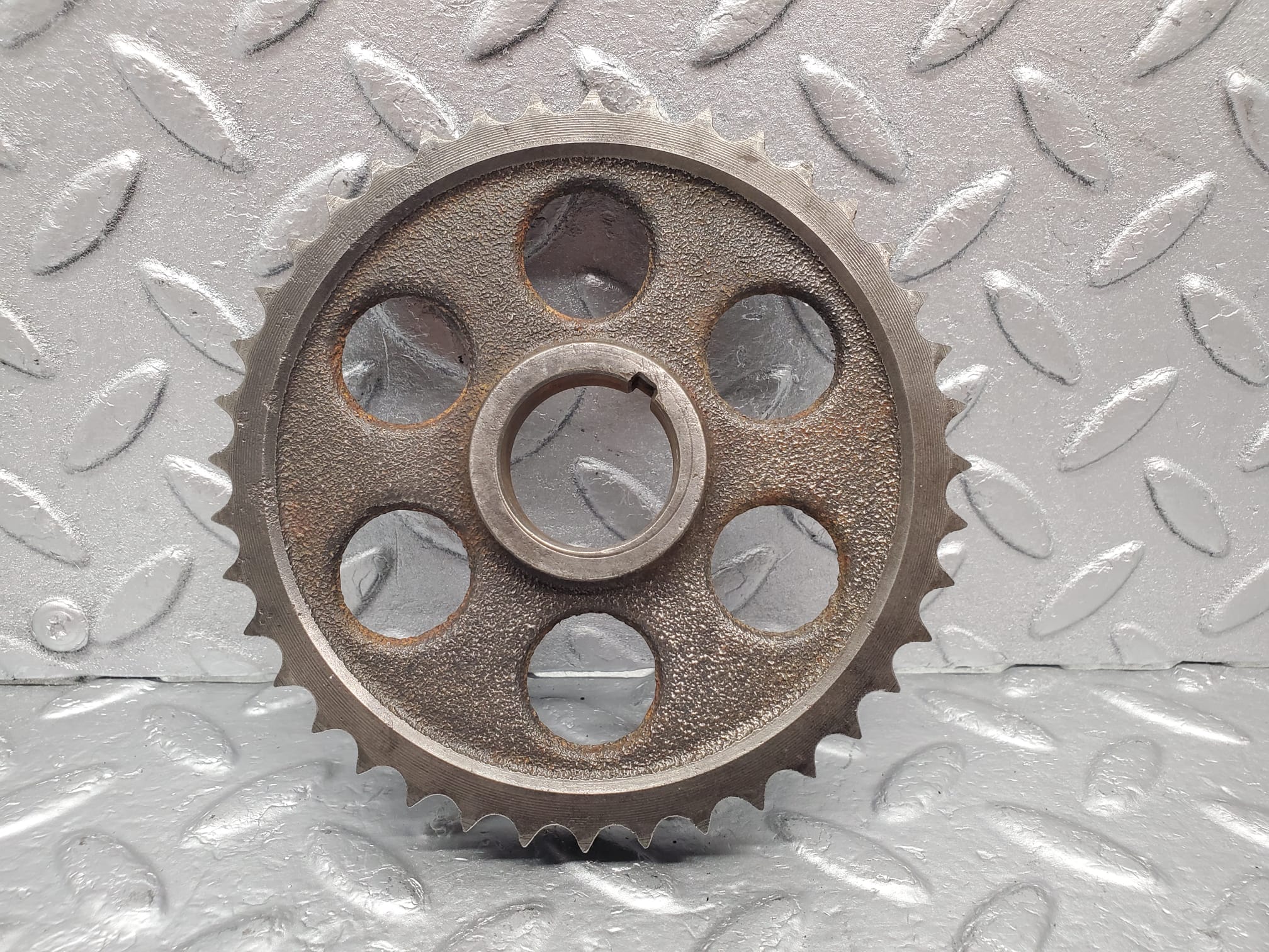1462 Mercedes-Benz W120 Ponton Camshaft Timing Gear 1210520201