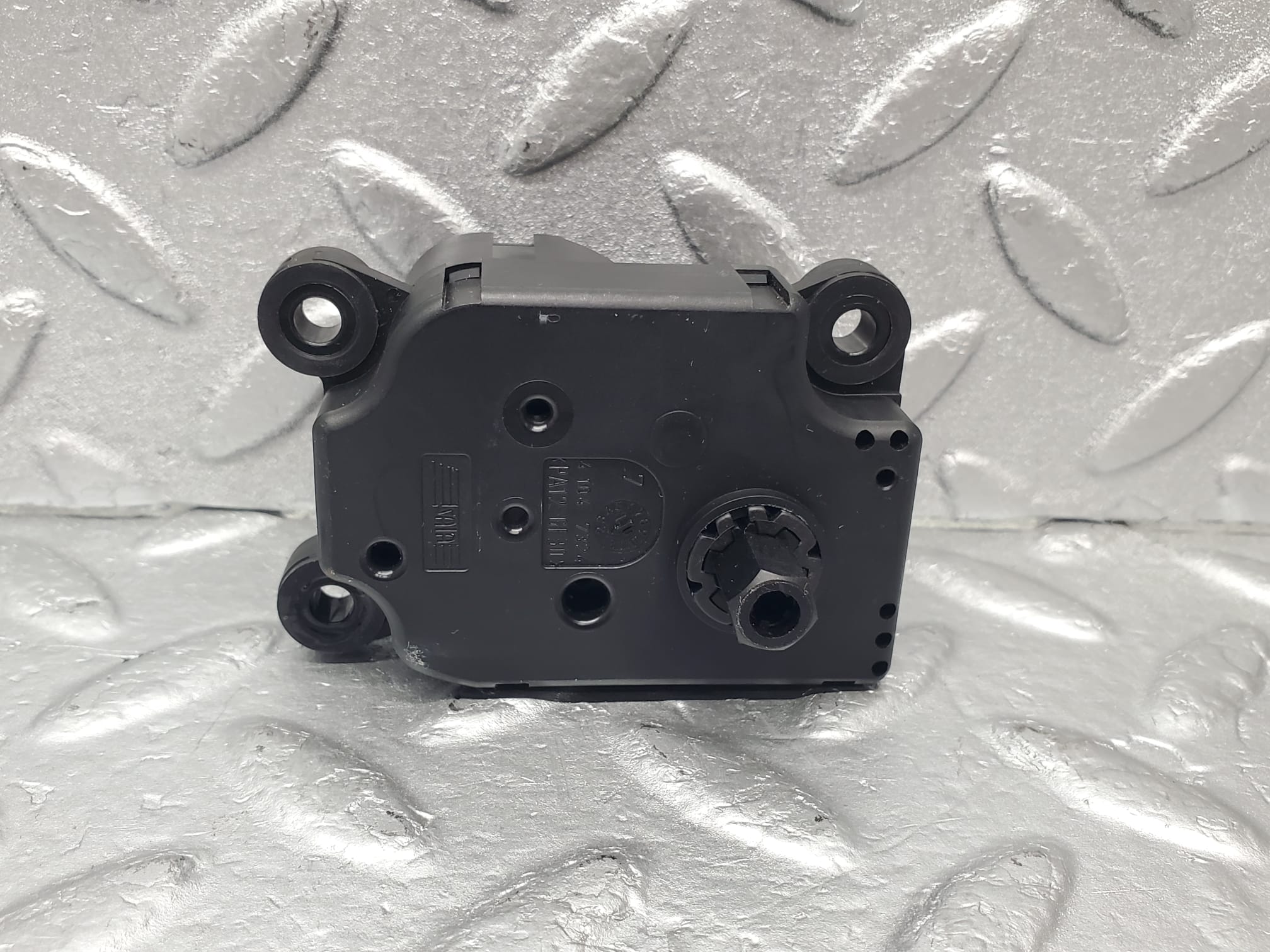 1542 Mercedes-Benz W220 S430 Heater Flap Actuator BEHR 38236