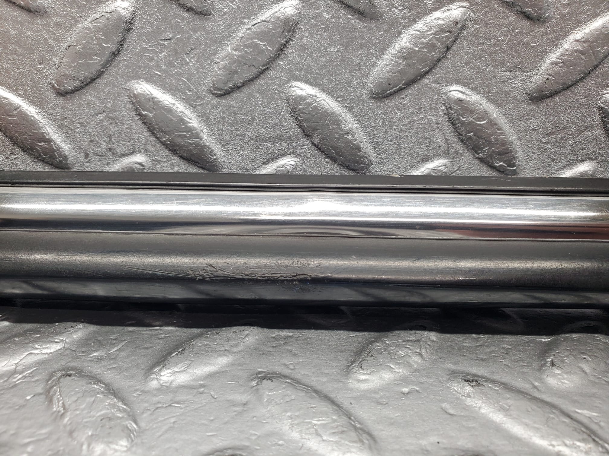 2148 Mercedes-Benz W116 350SE Front Left Door Moulding Trim