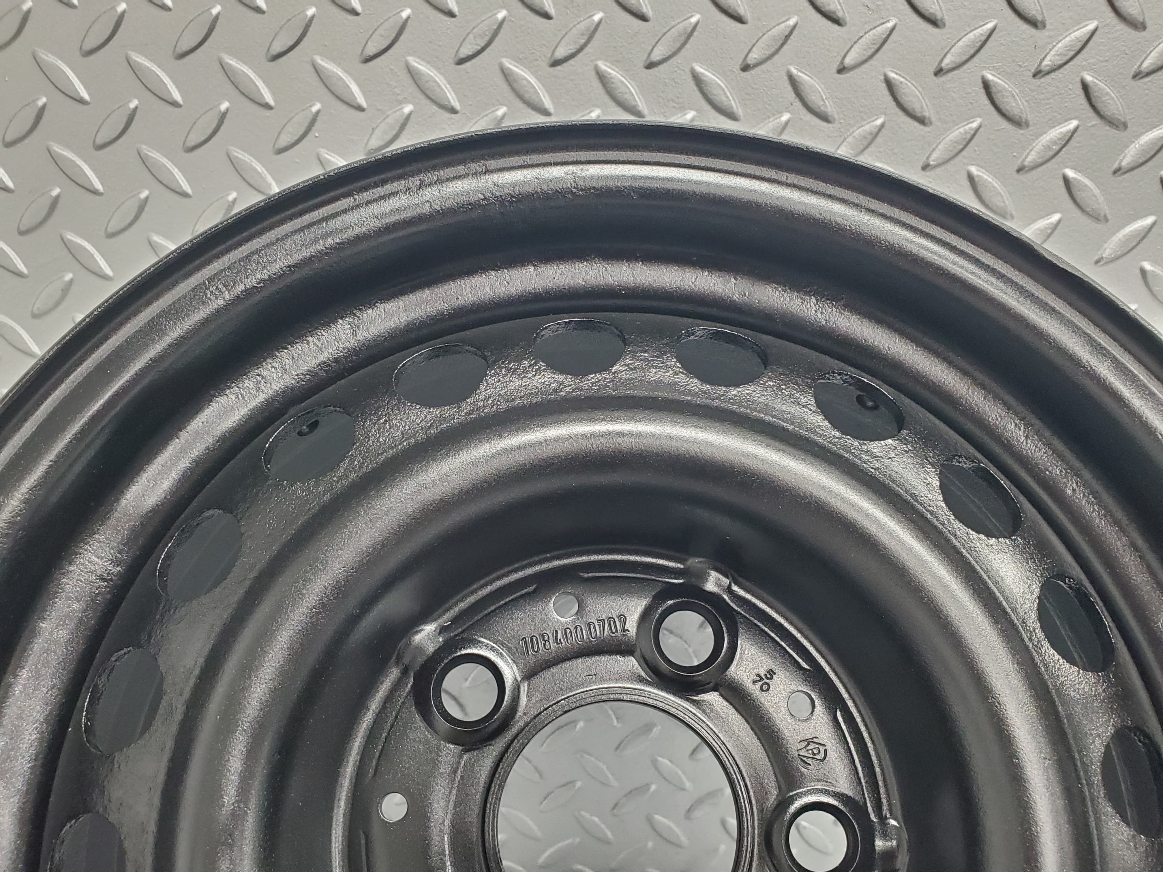 43429 Mercedes-Benz Steel Wheel Set 6Jx14H2 ET30 1084000702