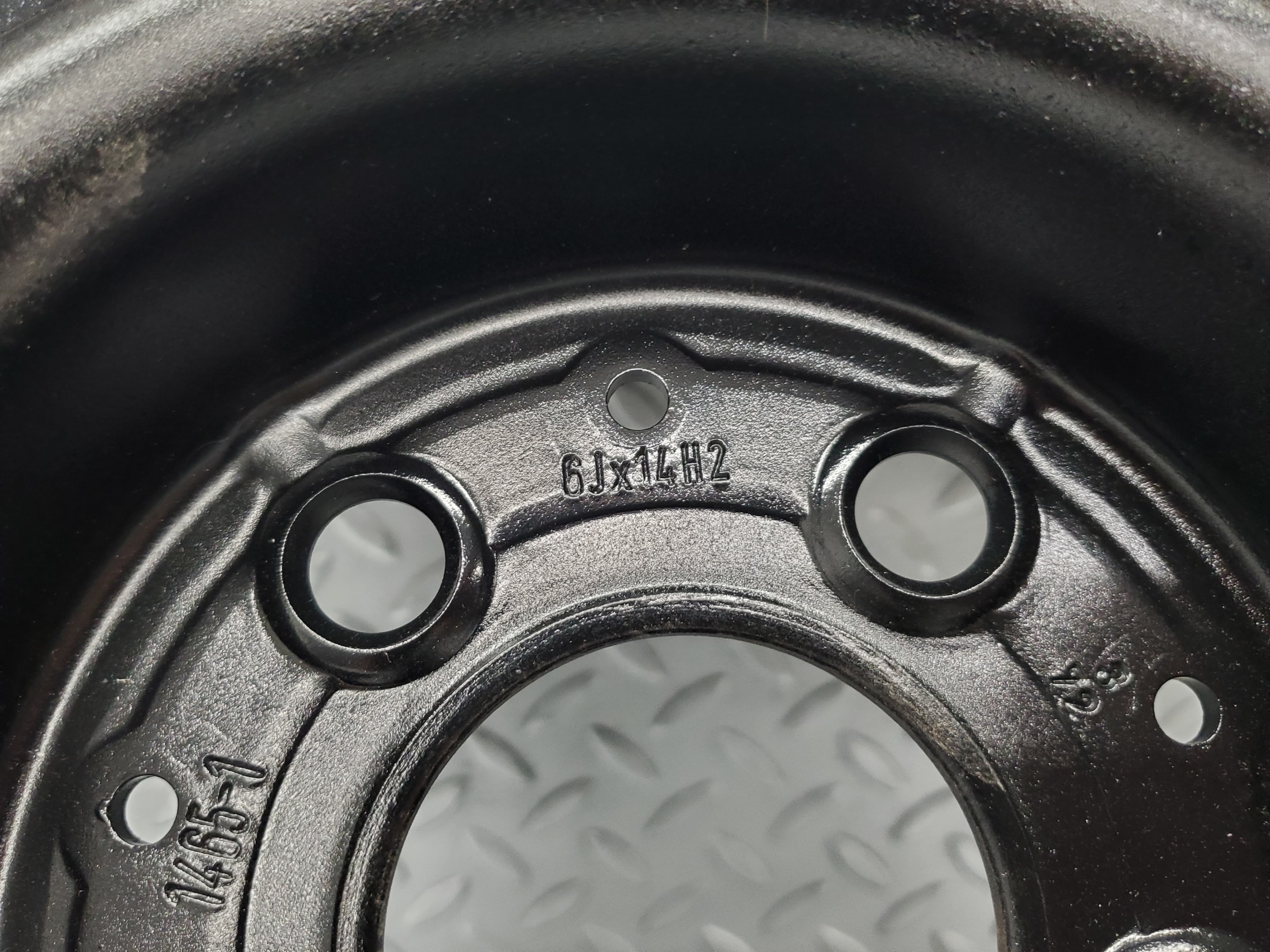 43429 Mercedes-Benz Steel Wheel Set 6Jx14H2 ET30 1084000702