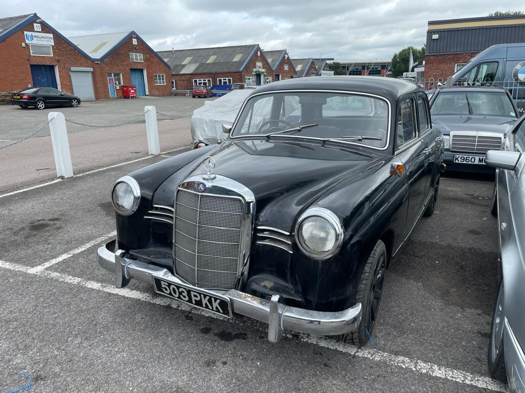 21821 Mercedes-Benz W121 190 Ponton Shell 1961