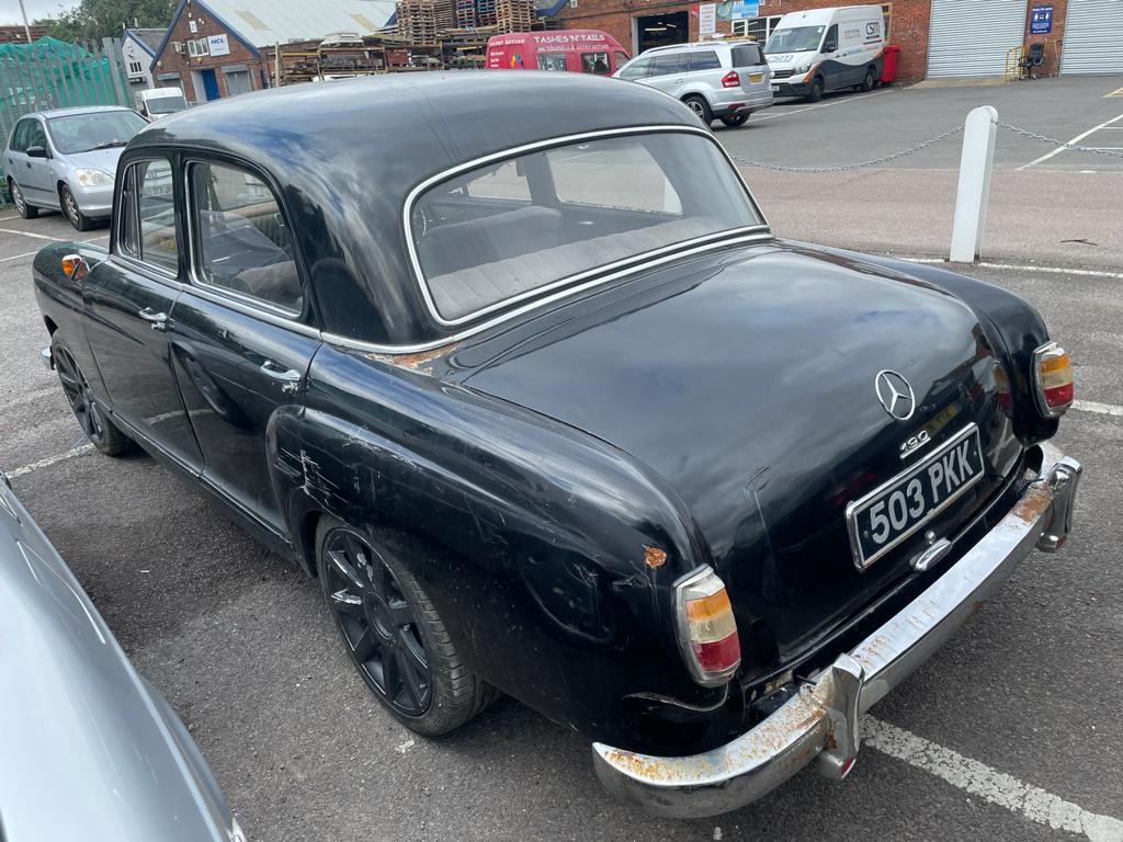 21821 Mercedes-Benz W121 190 Ponton Shell 1961