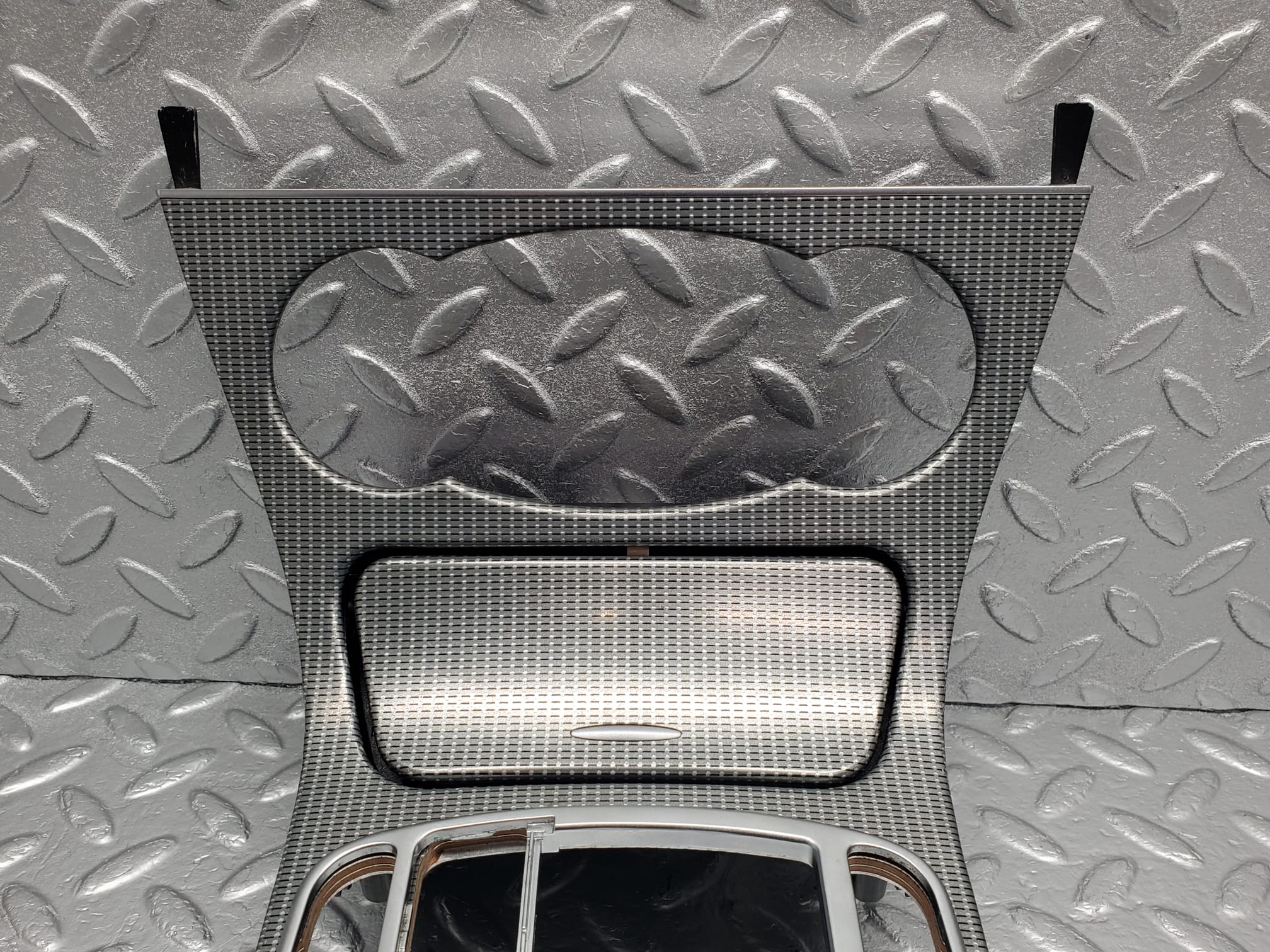47798 Mercedes-Benz R230 350SL Carbon Fibre Alu Centre Console A2306802036