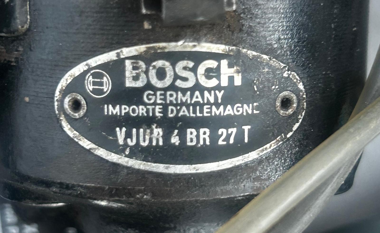 8288 Mercedes-Benz W120 Ponton Ignition Distributor VJUR 4BR 27T