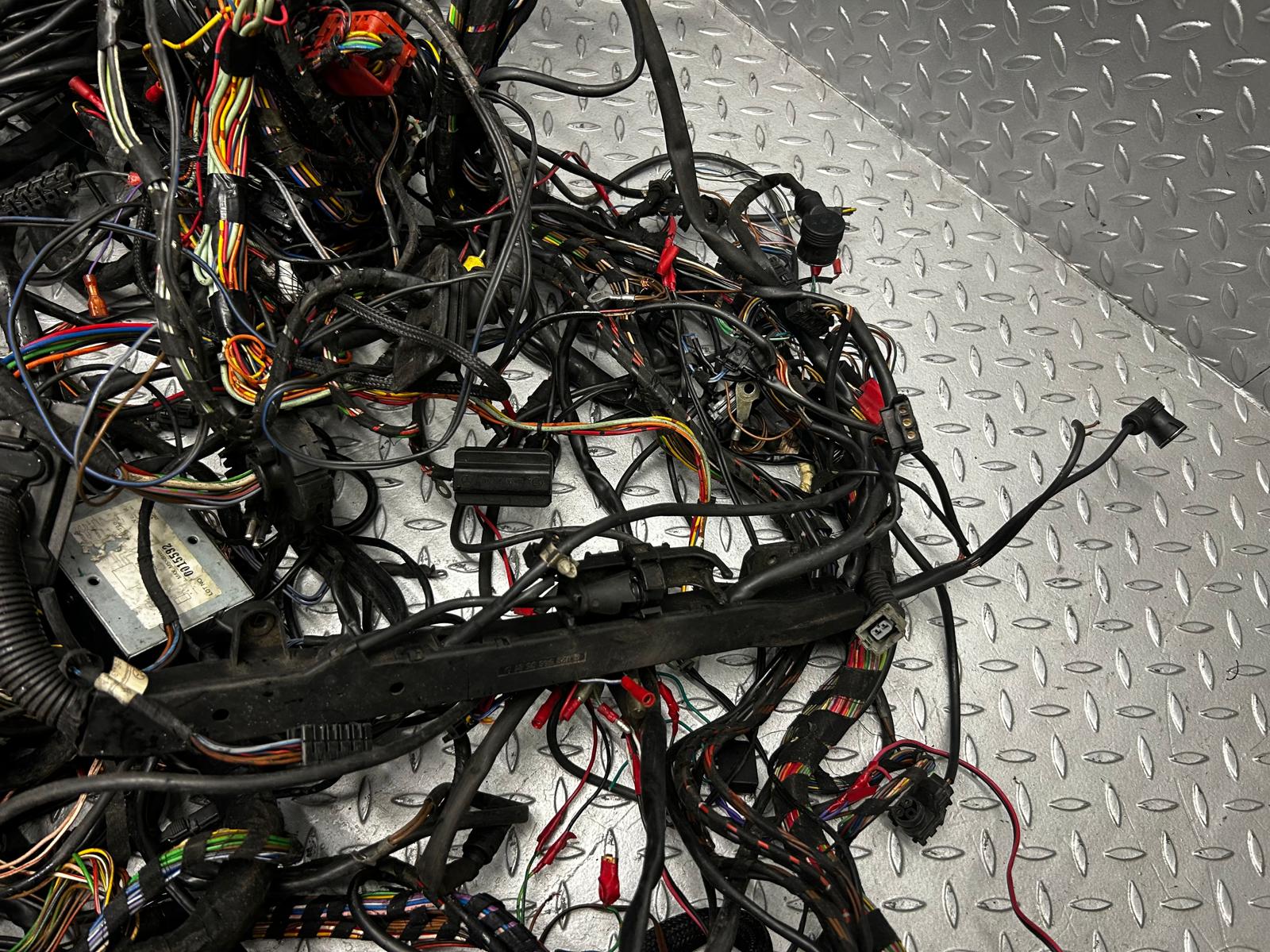 12514 Mercedes-Benz R129 300SL Coupe Engine Chassis Body Wire Wiring Harness