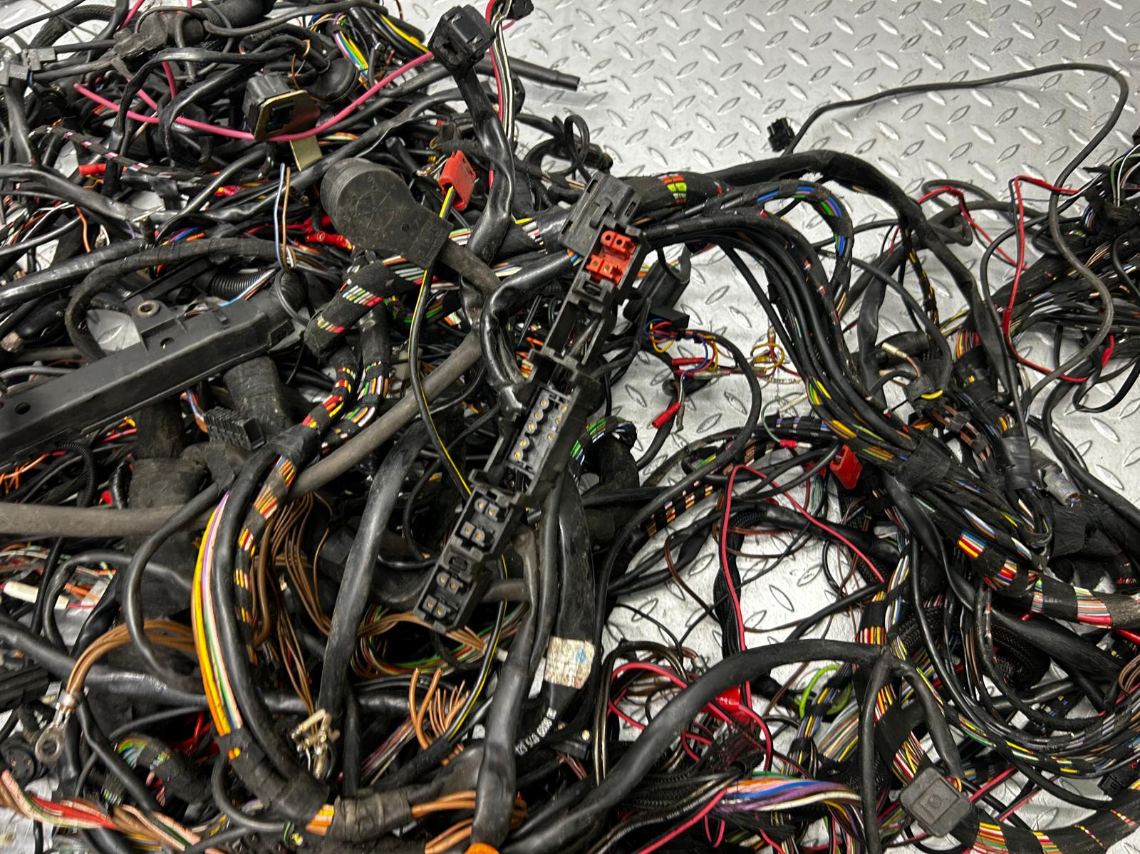 12514 Mercedes-Benz R129 300SL Coupe Engine Chassis Body Wire Wiring Harness