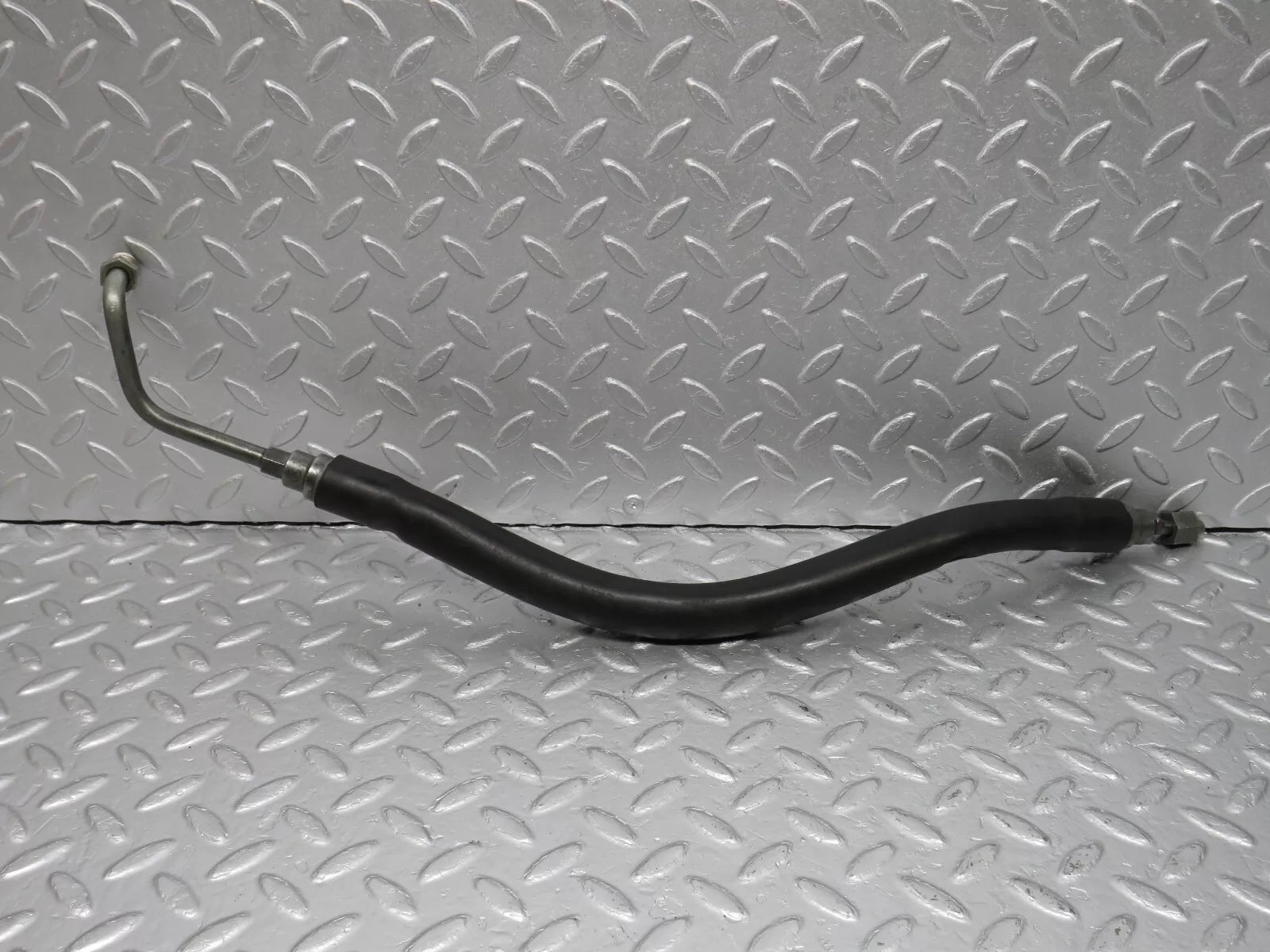 40074 Mercedes-Benz R107 350SL Fuel Pipe Line