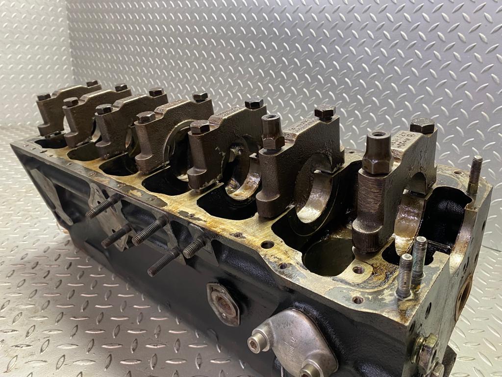 16144 Mercedes-Benz W123 280E Engine Block 1100111101 M110.988