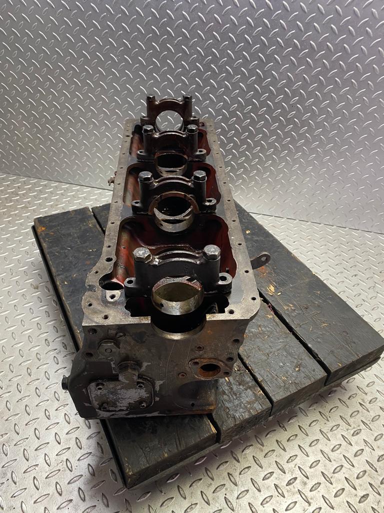 1770 Mercedes-Benz W105 219 PONTON Engine Block M180.921