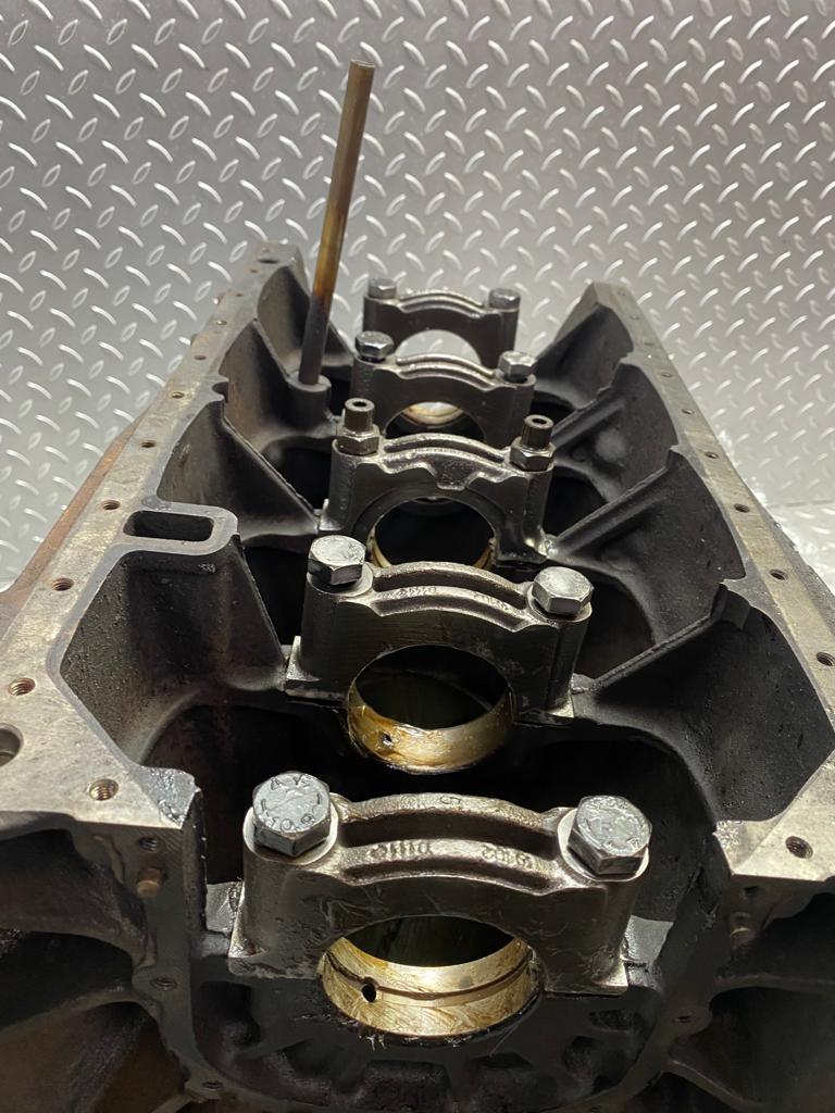 21953 Mercedes-Benz W123 230E Engine Block M102 1020110901 M102.980