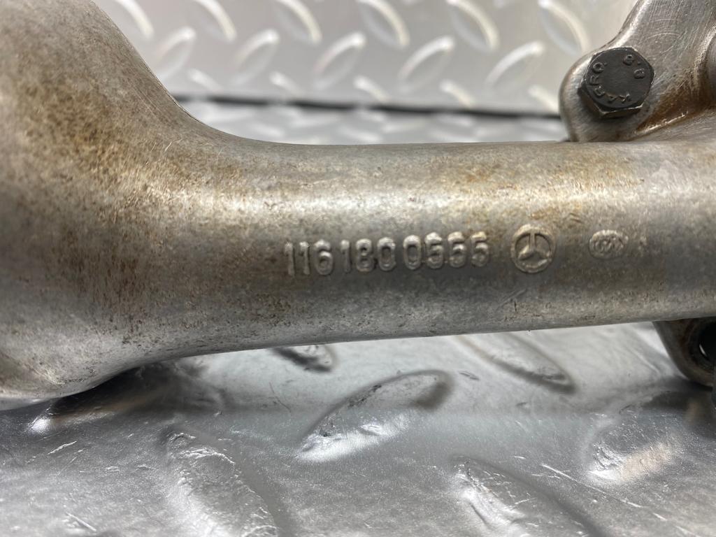 23850 Mercedes-Benz C107 450SLC Coupe Oil Pump 1161800555