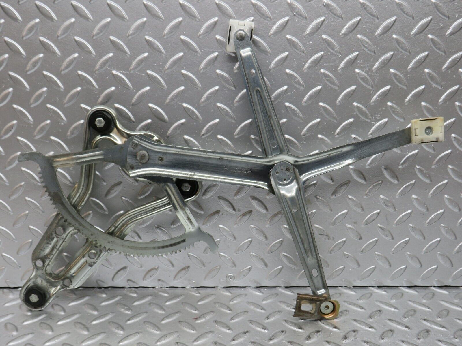 27674 Mercedes-Benz S124 300TE Wagon Front Left Power Window Regulator