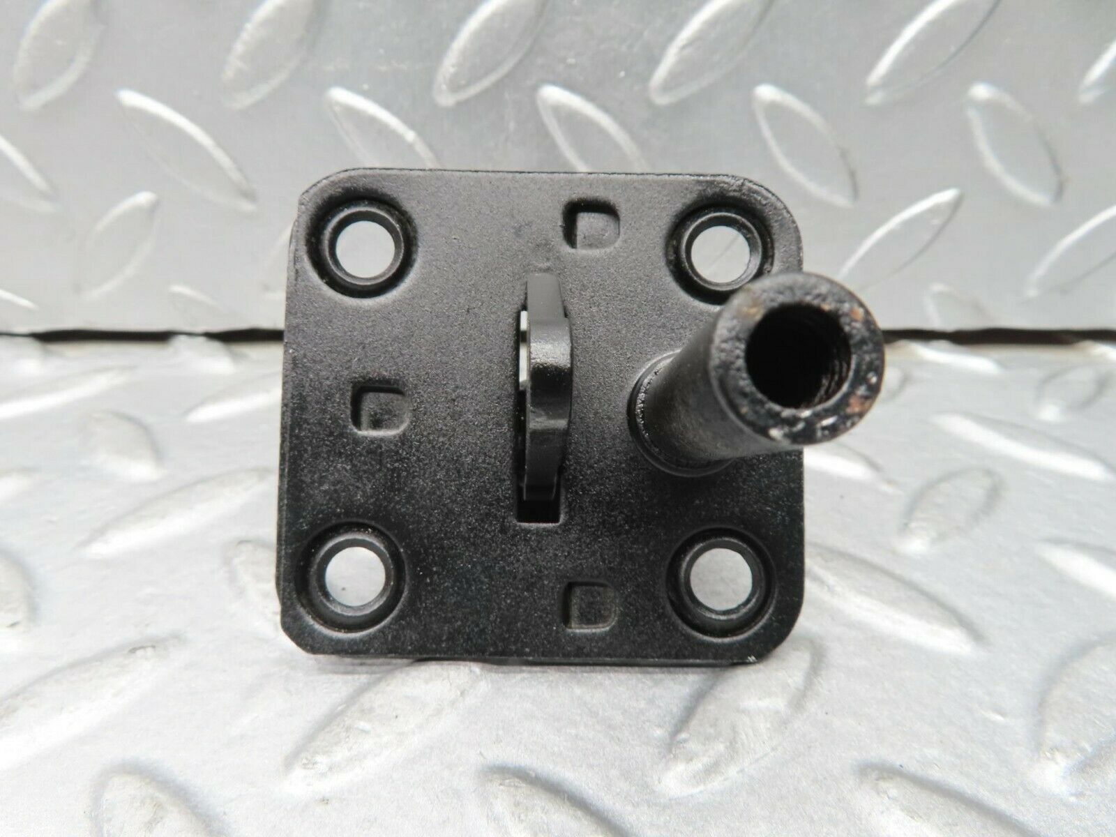 16702 Mercedes-Benz C107 380SLC Bonnet Lock Catch