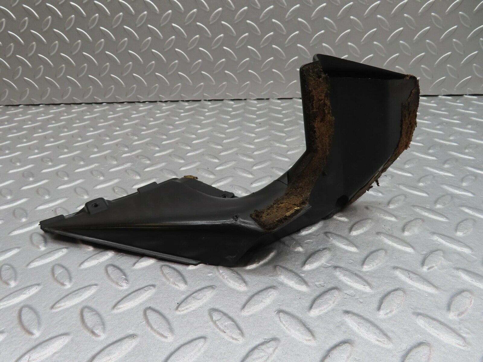 15915 Mercedes-Benz W123 280E Water Drain Left Side 1238300328