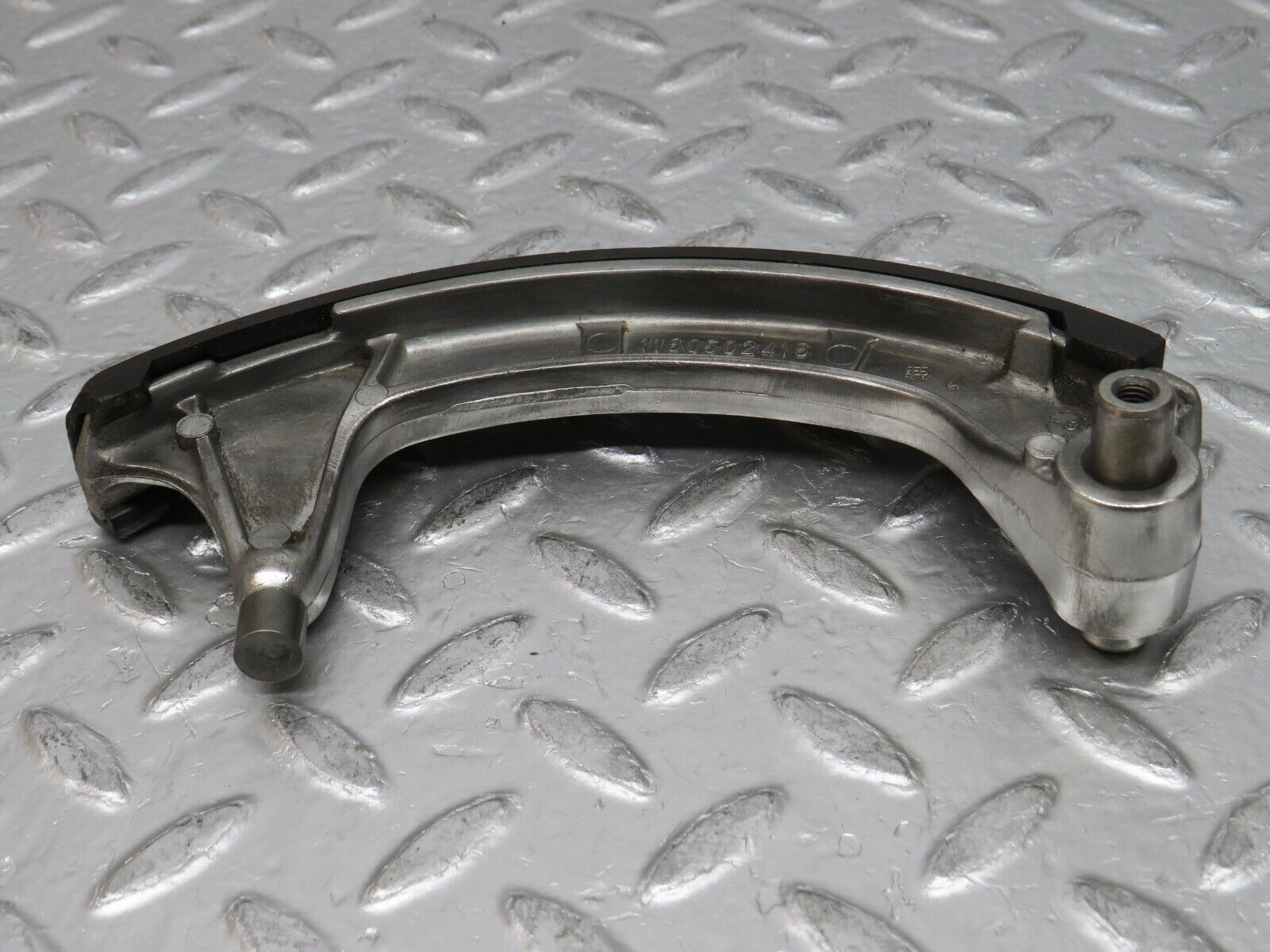 0075 Mercedes-Benz W116 350SE Timing Chain Rail Guide 1160502416