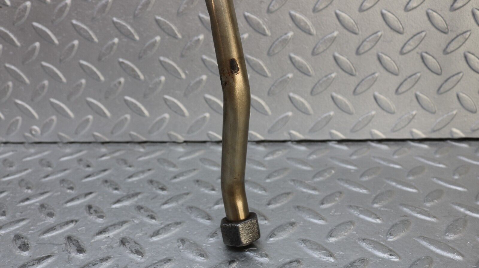 37190 Mercedes-Benz C126 420SEC Coupe EGR Valve Hose Pipe