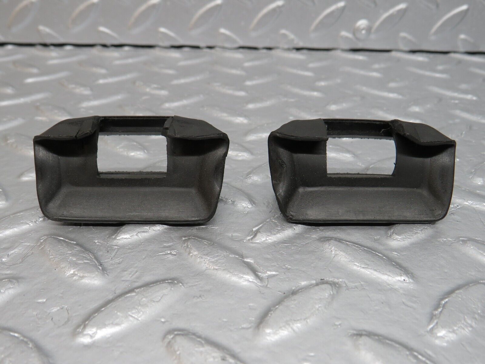 39767 Mercedes-Benz R129 320SL Coupe Door Check Strap Rubber Seal 2x 2017270430