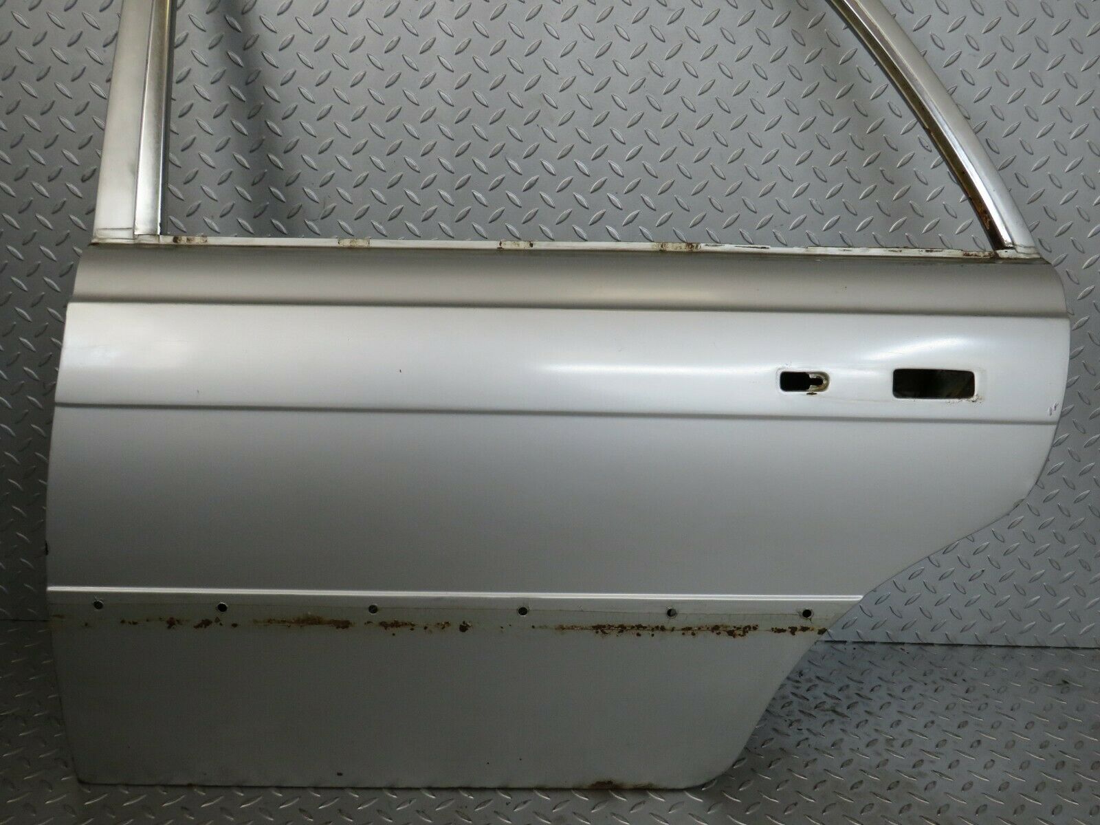 23274 Mercedes-Benz W116 350SE Rear Left Door