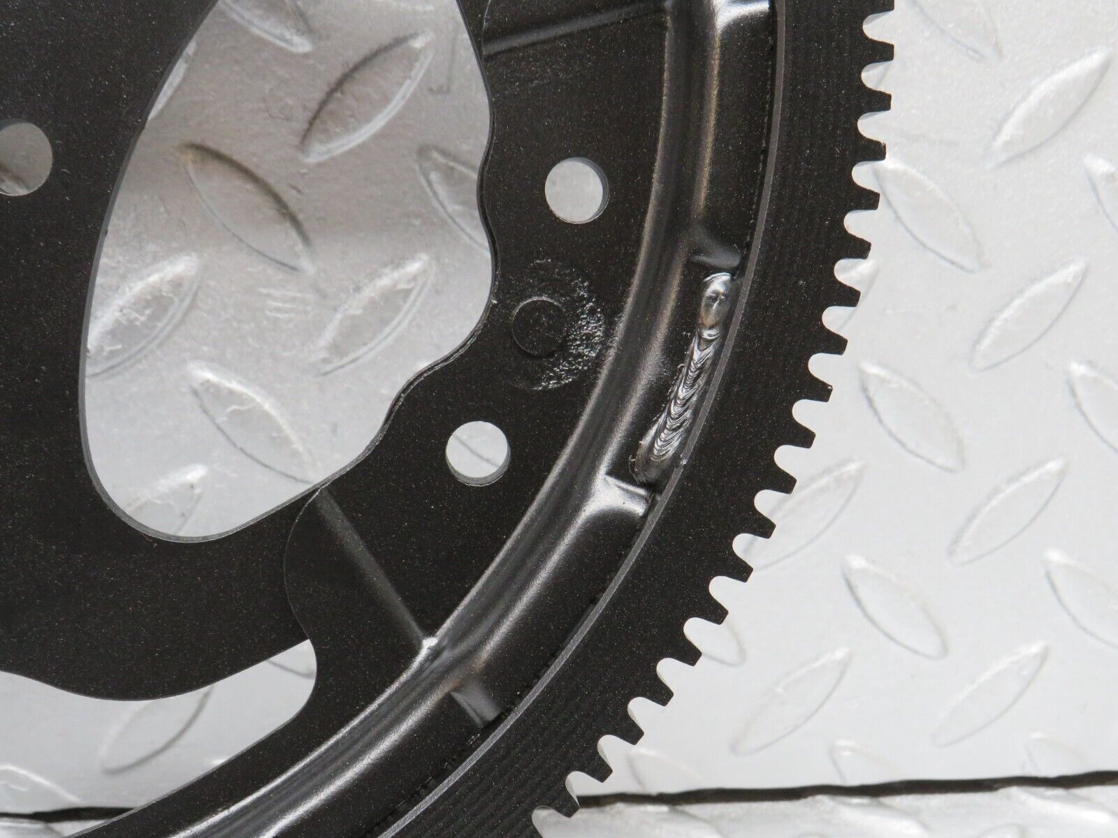 38164 Mercedes-Benz A124 320E Cabriolet Flywheel Starter Ring 1040300112