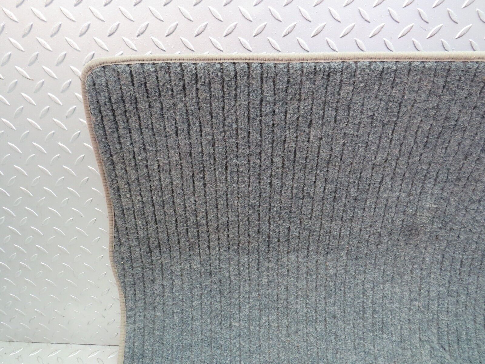 32345 Mercedes-Benz S124 300TE Wagon Trunk Floor Carpet Grey