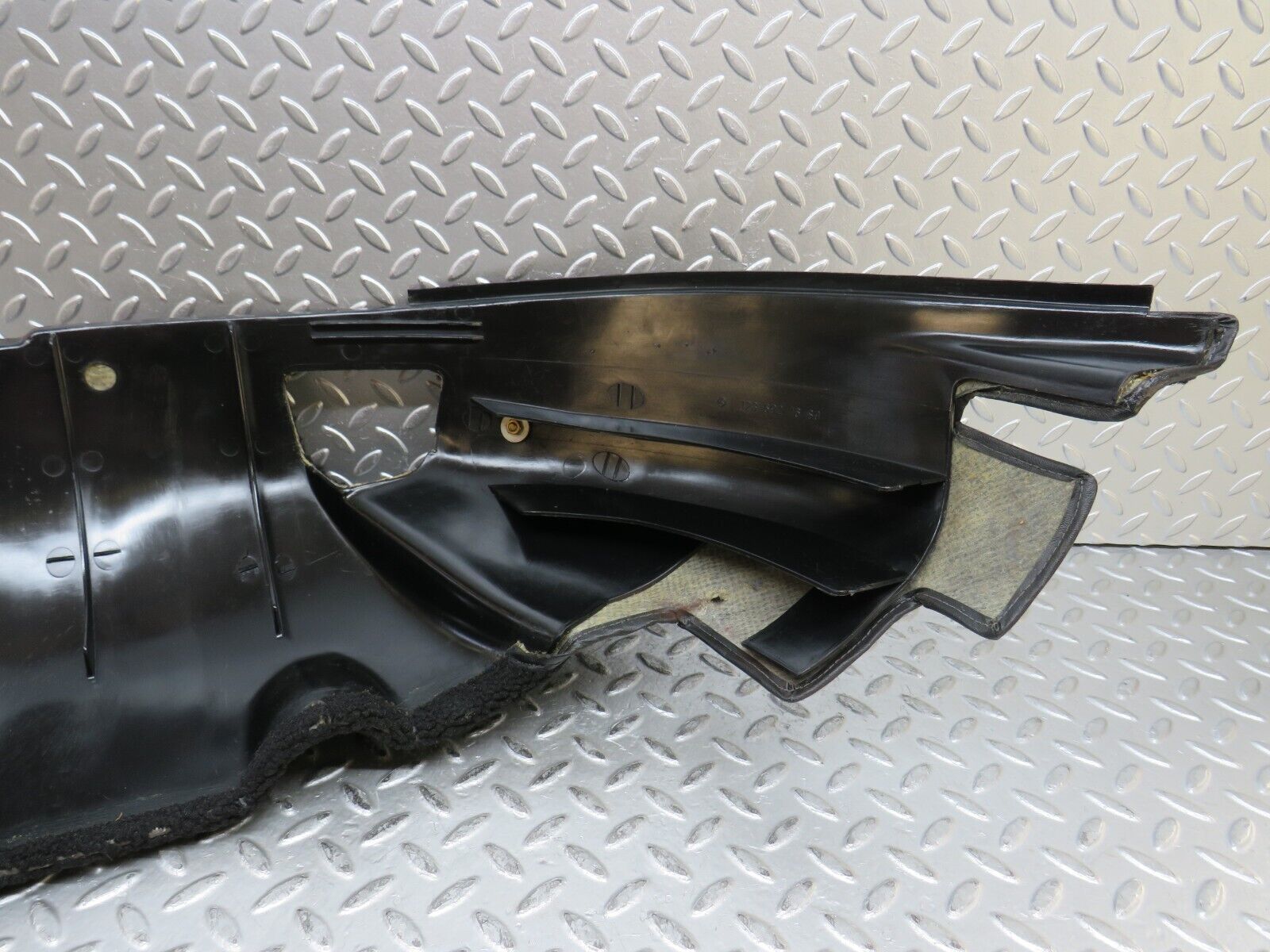 28198 Mercedes-Benz S123 240D Wagon Wheel Arch Cover Right 1236921689