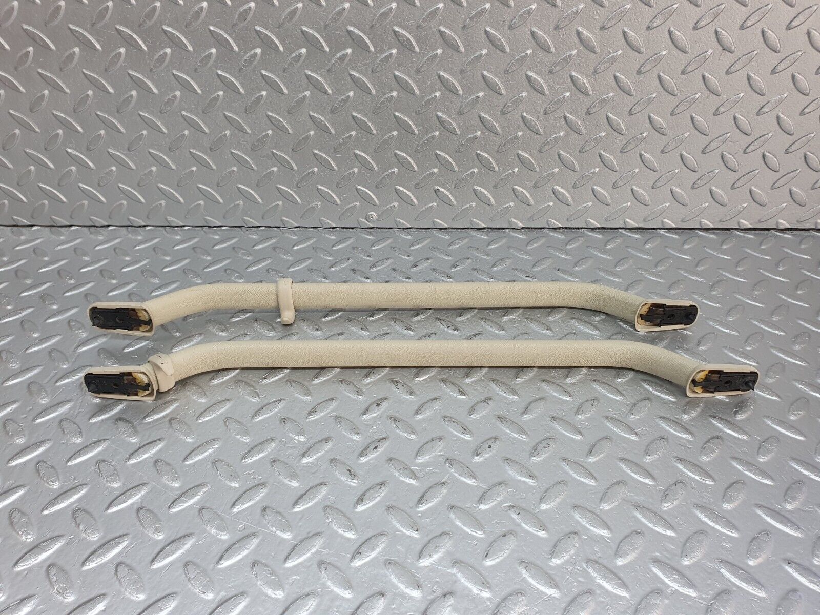 41061 Mercedes-Benz W126 300SE Interior Roof Grab Handle Set