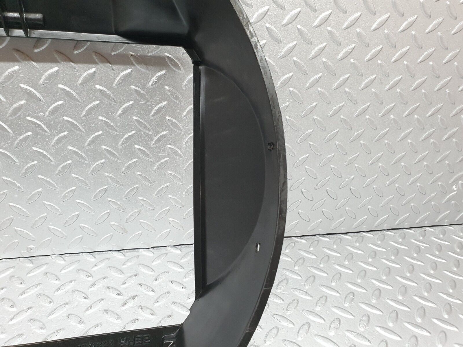 41467 Mercedes-Benz W124 200E Radiator Fan Shroud Fan Cover 1245050055