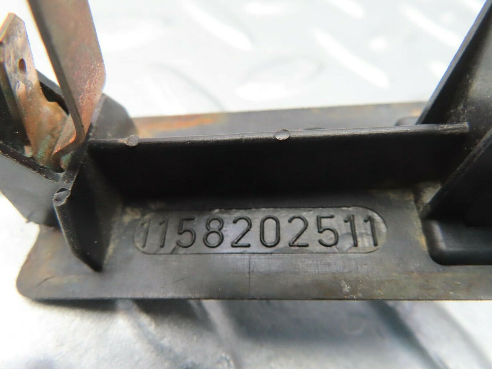 9910 Mercedes-Benz C123 230CE Coupe Trunk Lighting 1158202511