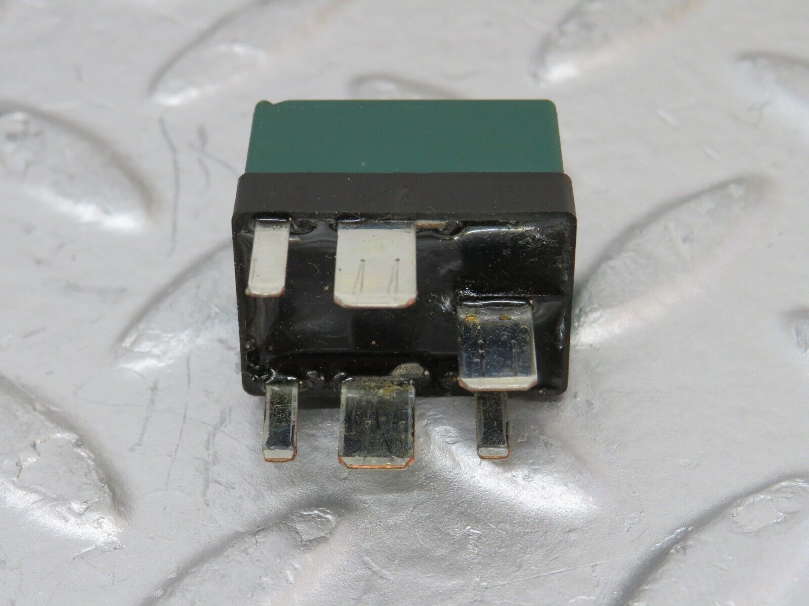34875 Mercedes-Benz W210 320E Overload Relay 0025420319