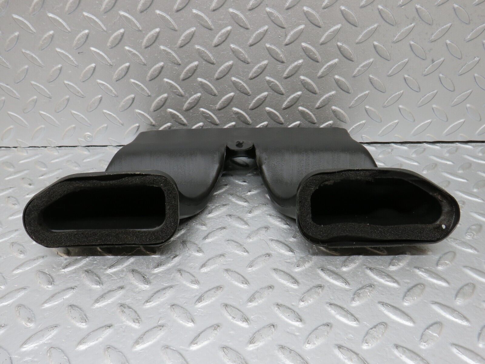 36177 Mercedes-Benz W126 420SE Dashboard Centre Air Vent 1268310036