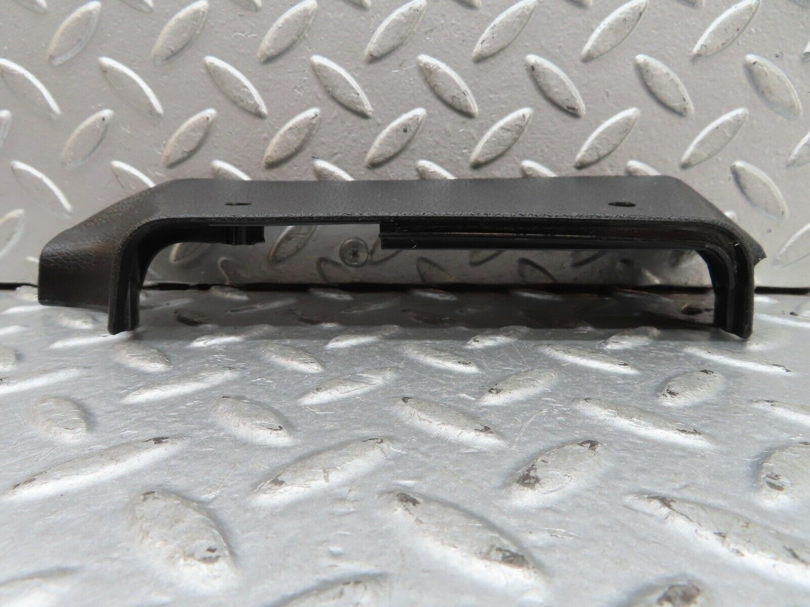 19144 Mercedes-Benz W123 300D B Pillar Bottom Cover Right Black 1236920222